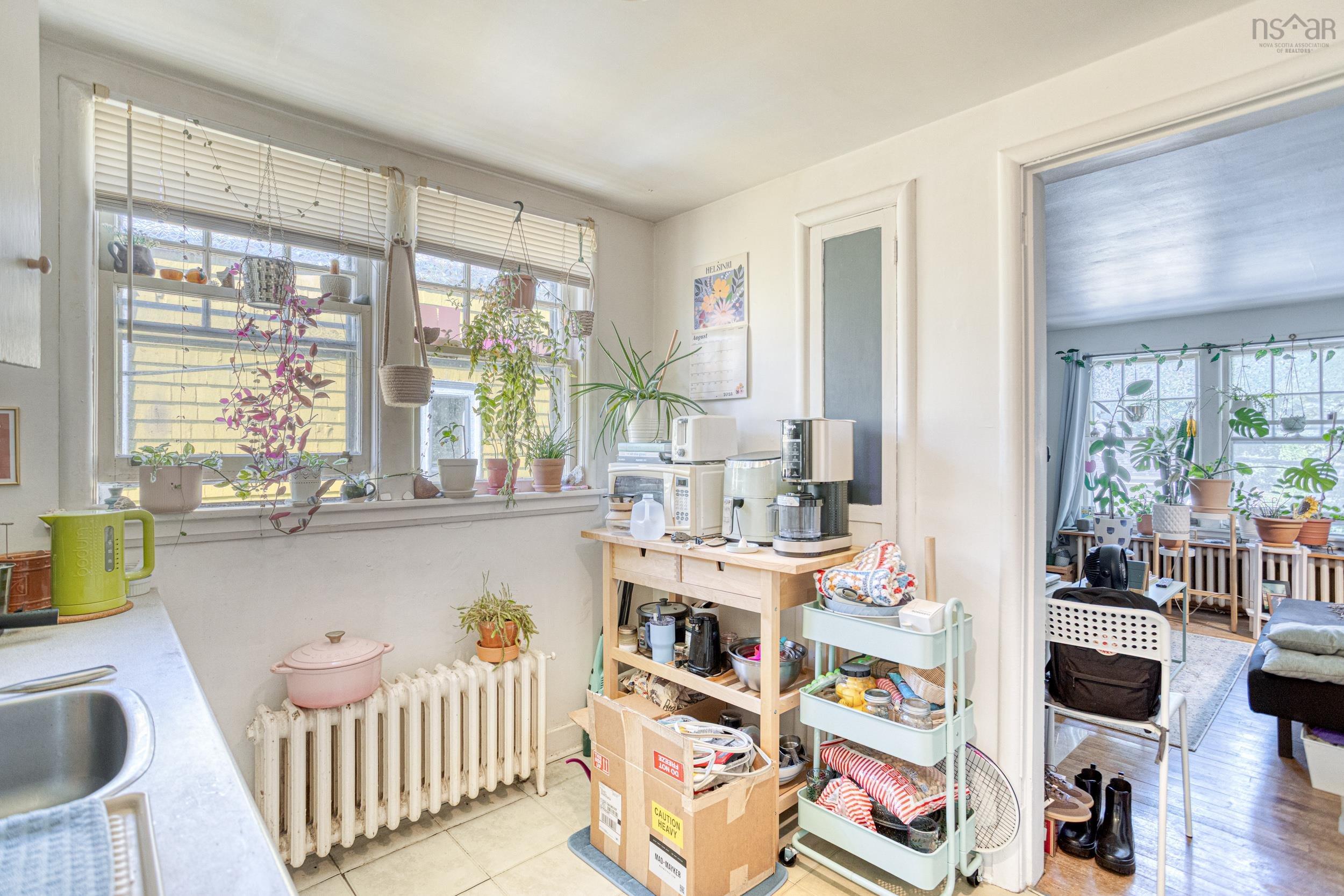 $1,095,000.00: 6182 Allan Street, Halifax