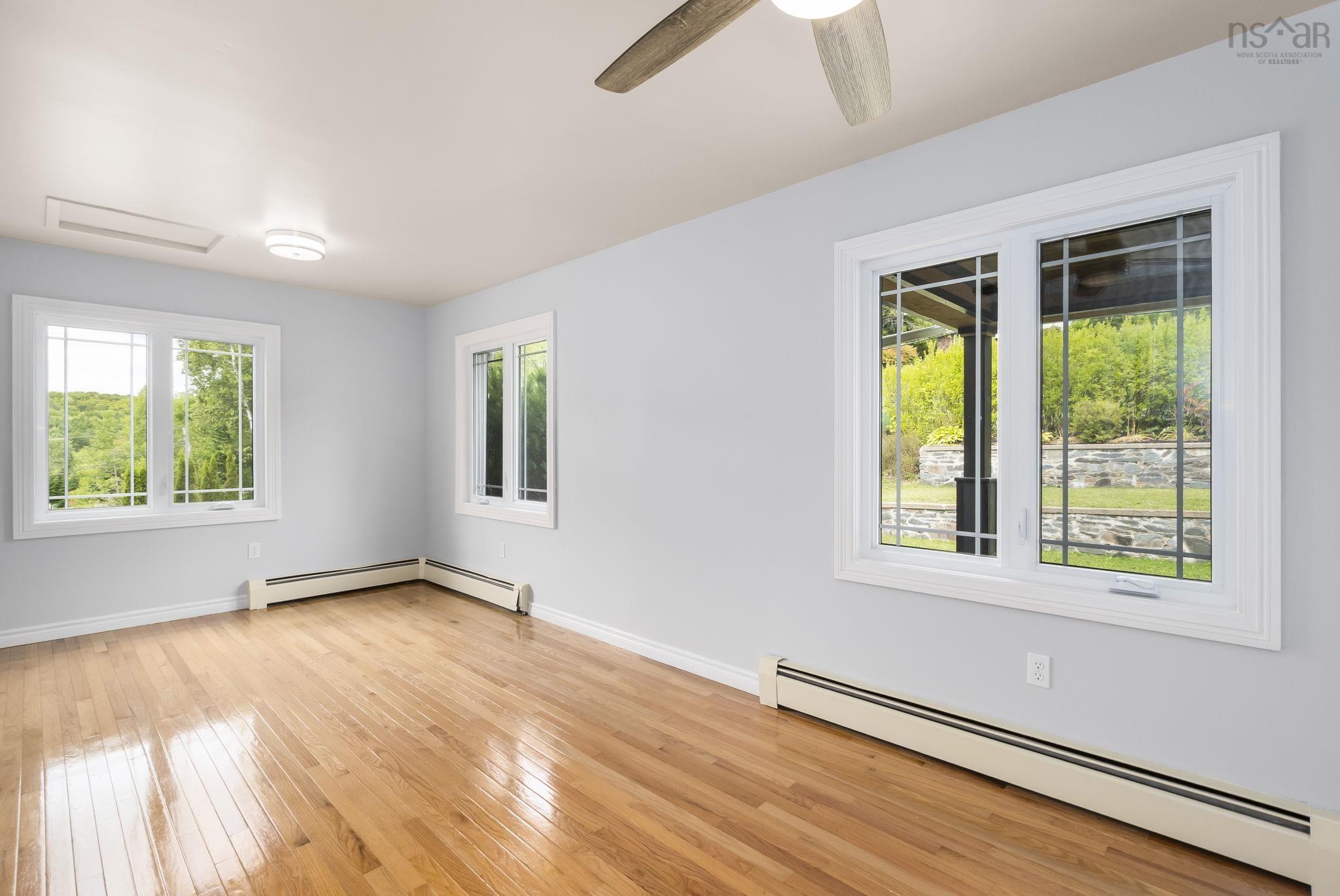 $749,900.00: 565 Lakeview Avenue, Middle Sackville
