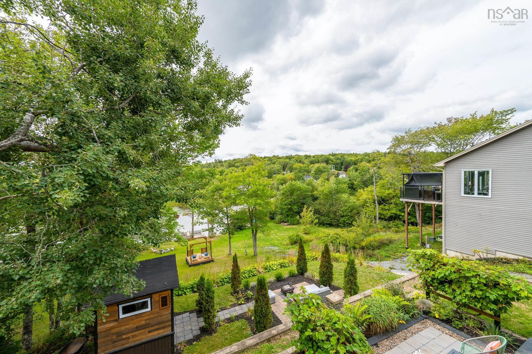 $749,900.00: 565 Lakeview Avenue, Middle Sackville