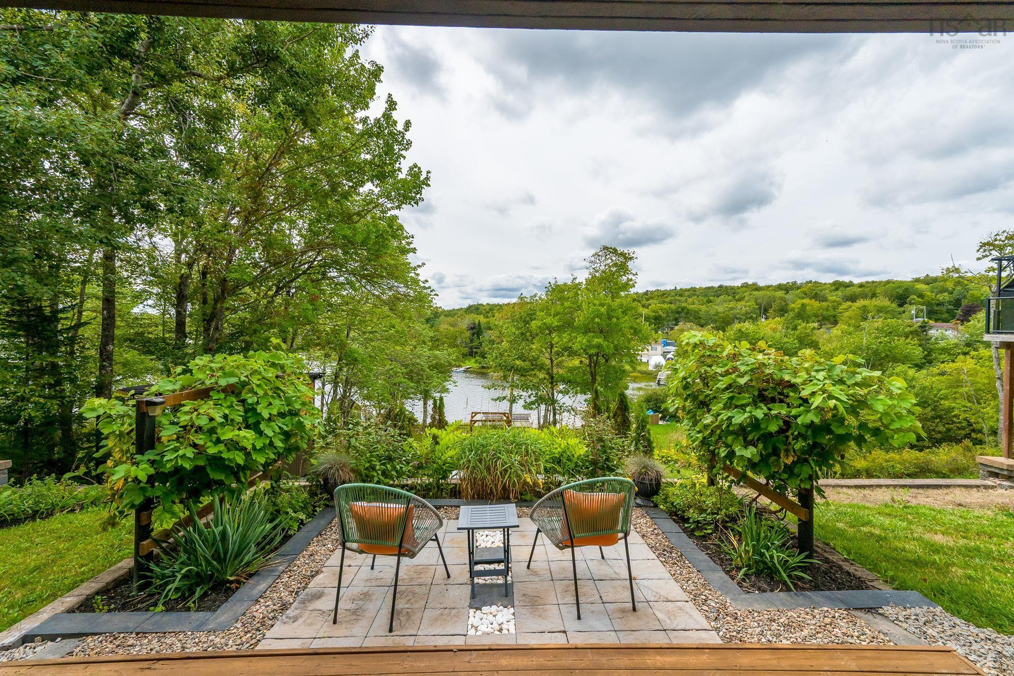 $749,900.00: 565 Lakeview Avenue, Middle Sackville