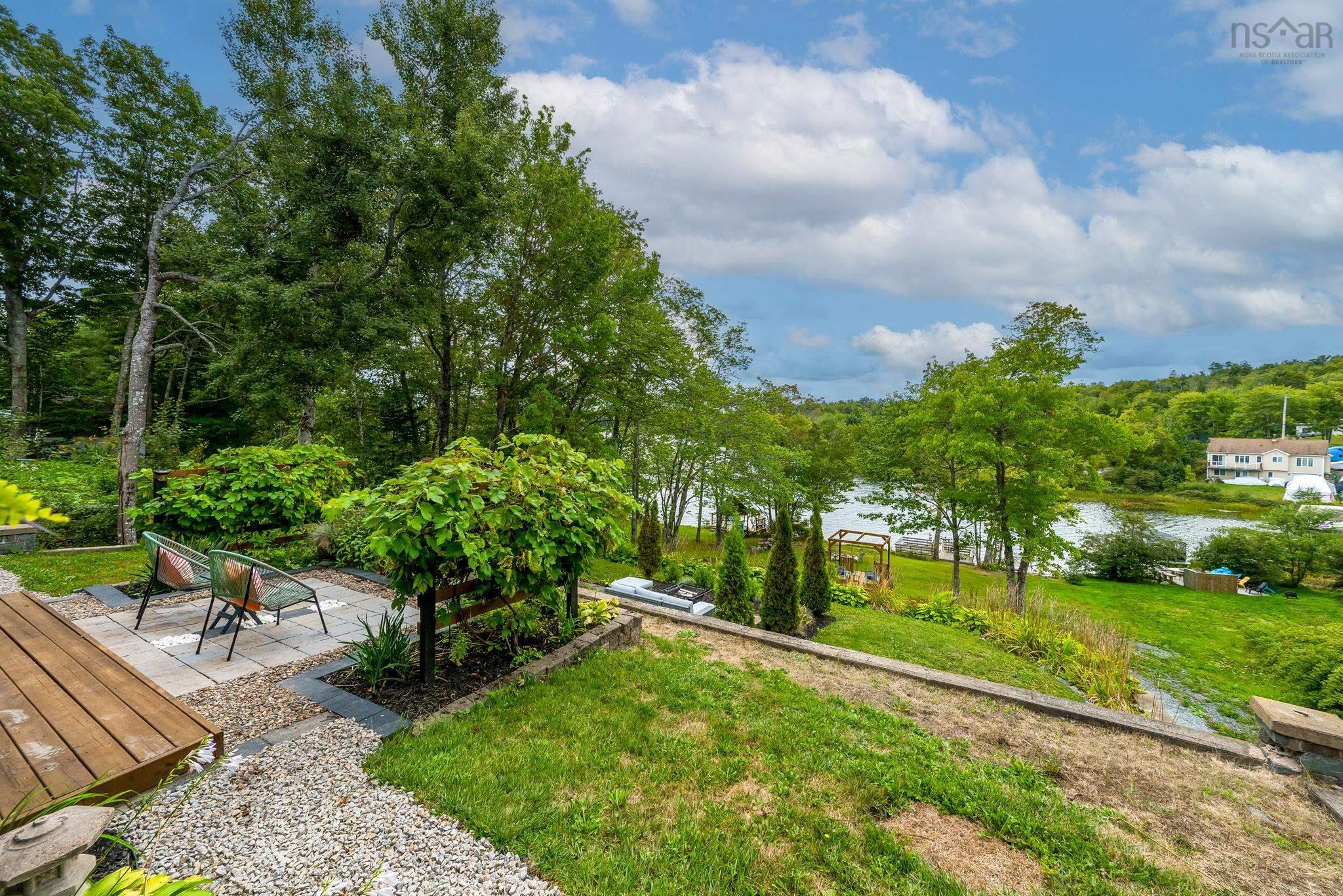 $749,900.00: 565 Lakeview Avenue, Middle Sackville