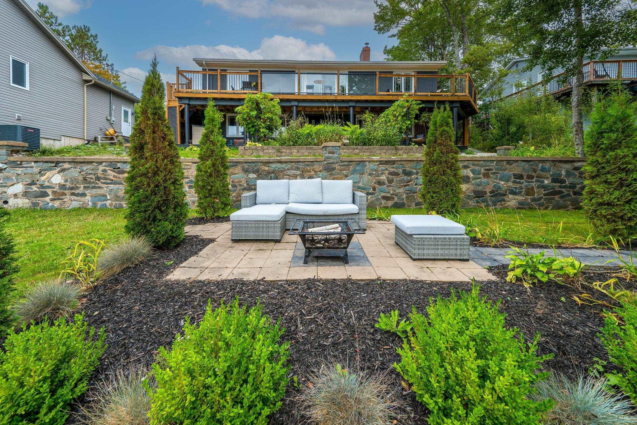 $749,900.00: 565 Lakeview Avenue, Middle Sackville