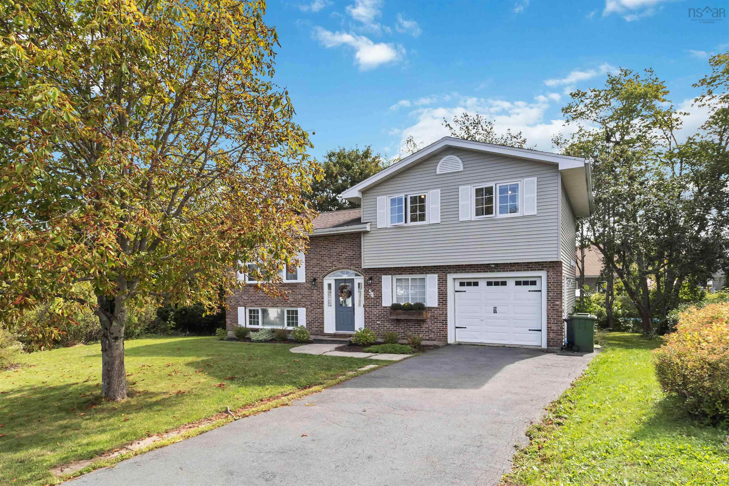 54 Windfield Crescent, Middle Sackville, NS (MLS® 202523080)