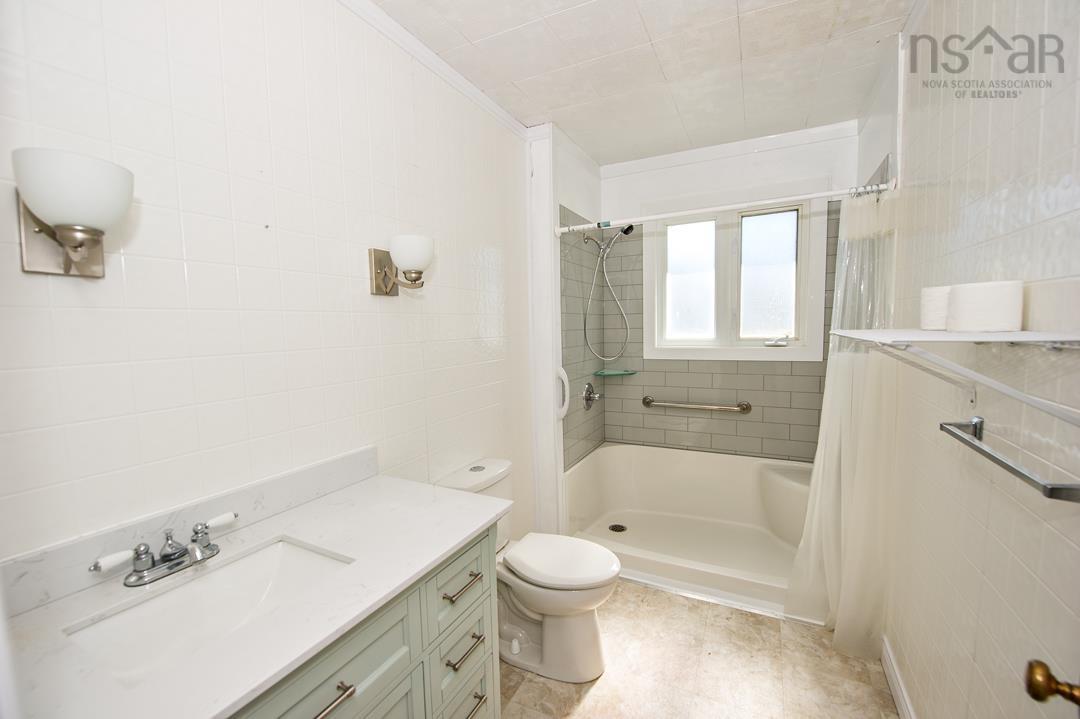 1395 Main Road, Eastern Passage, NS (MLS 202523110)