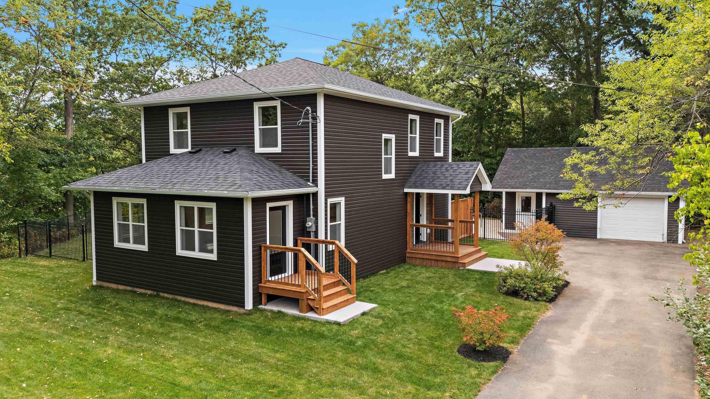 4 Caldwell Avenue, Kentville, NS (MLS® 202523125) | Kentville Real Estate | RE/MAX Halifax