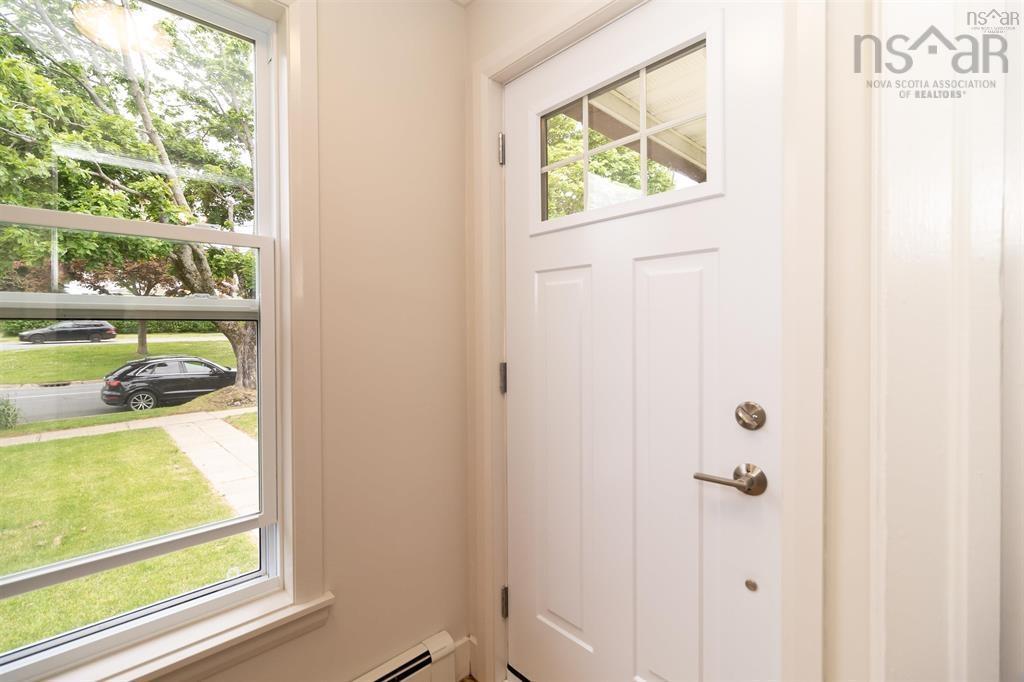 2892 Connaught Avenue, Halifax Peninsula, NS (MLS 202523146)