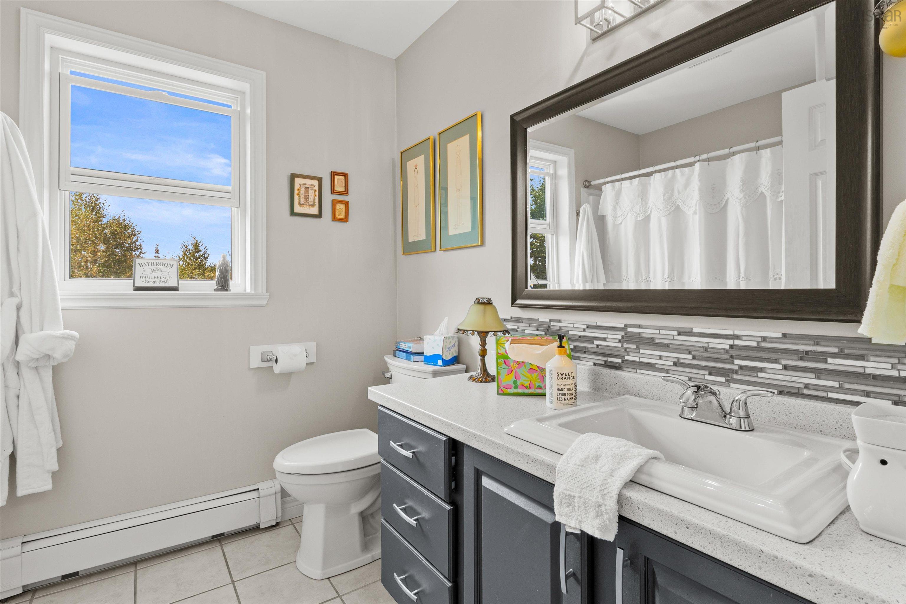 122 Honeysuckle Road, Middle Sackville, NS (MLS 202523163)