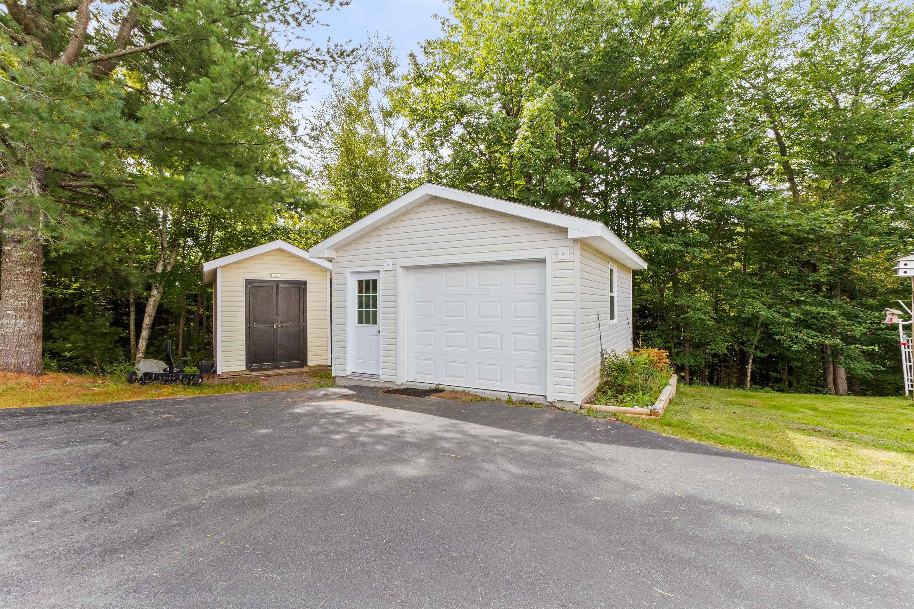 122 Honeysuckle Road, Middle Sackville, NS (MLS 202523163)