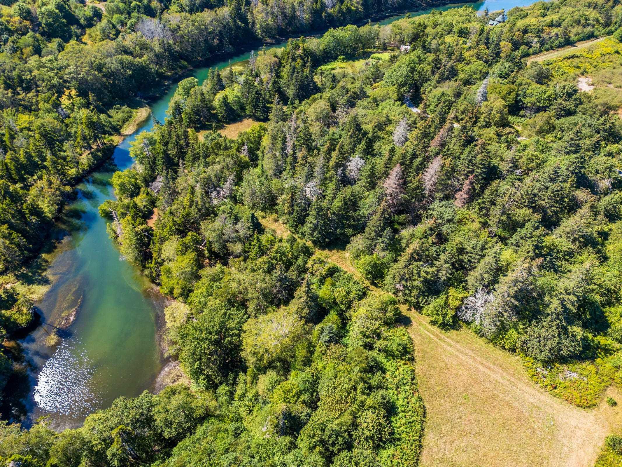 283 Dentremont Rd, Meteghan River, NS (MLS® 202523169)