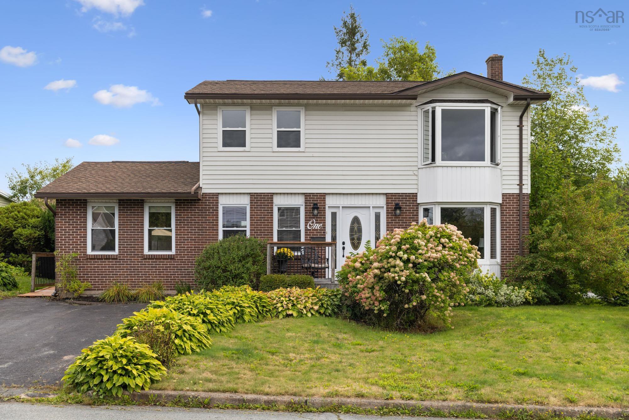 1 Hampshire Way, Cole Harbour, NS (MLS® 202523170)