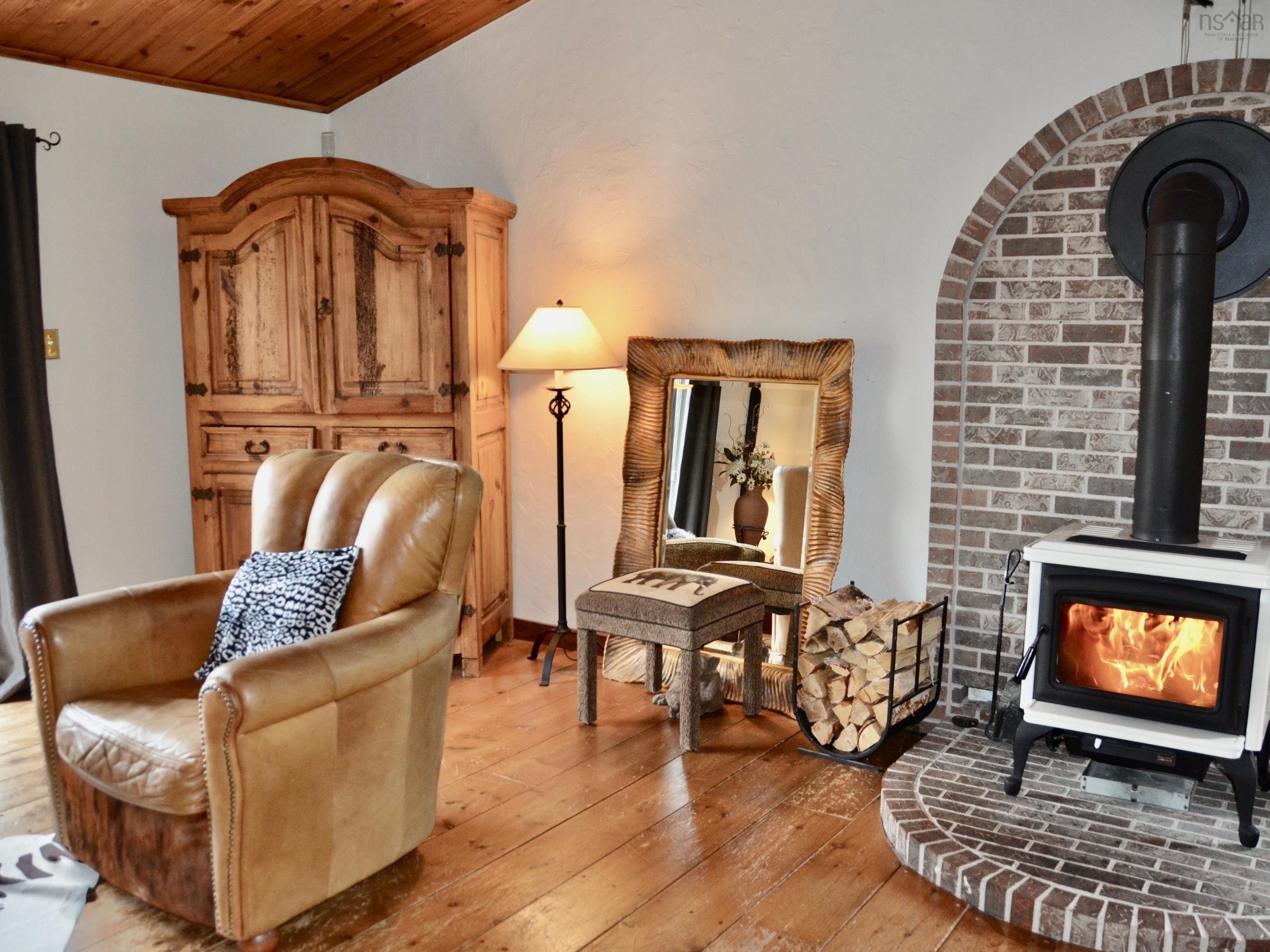 797 Cobequid Road, Lower Sackville, NS (MLS 202523174)