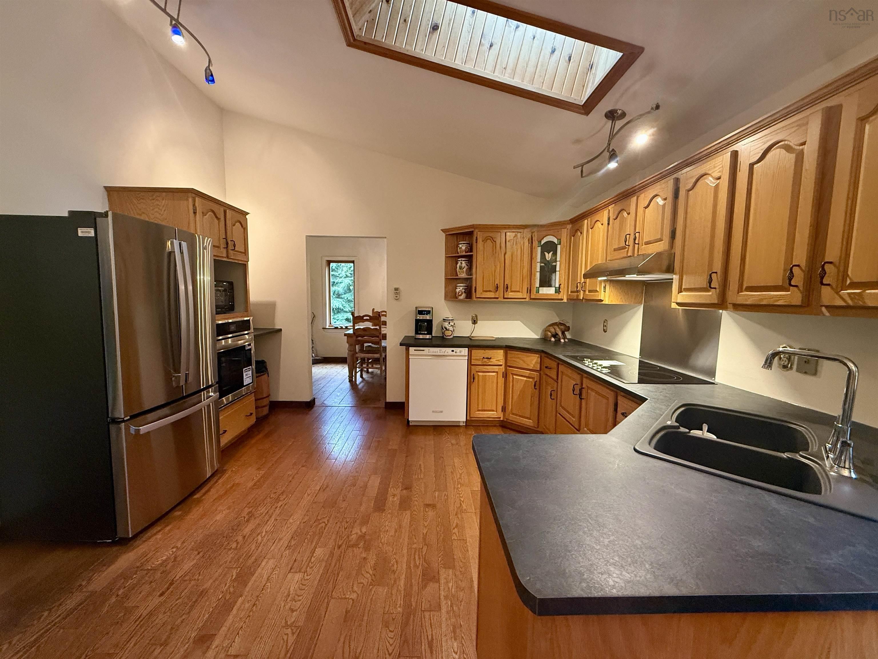 797 Cobequid Road, Lower Sackville, NS (MLS 202523174)