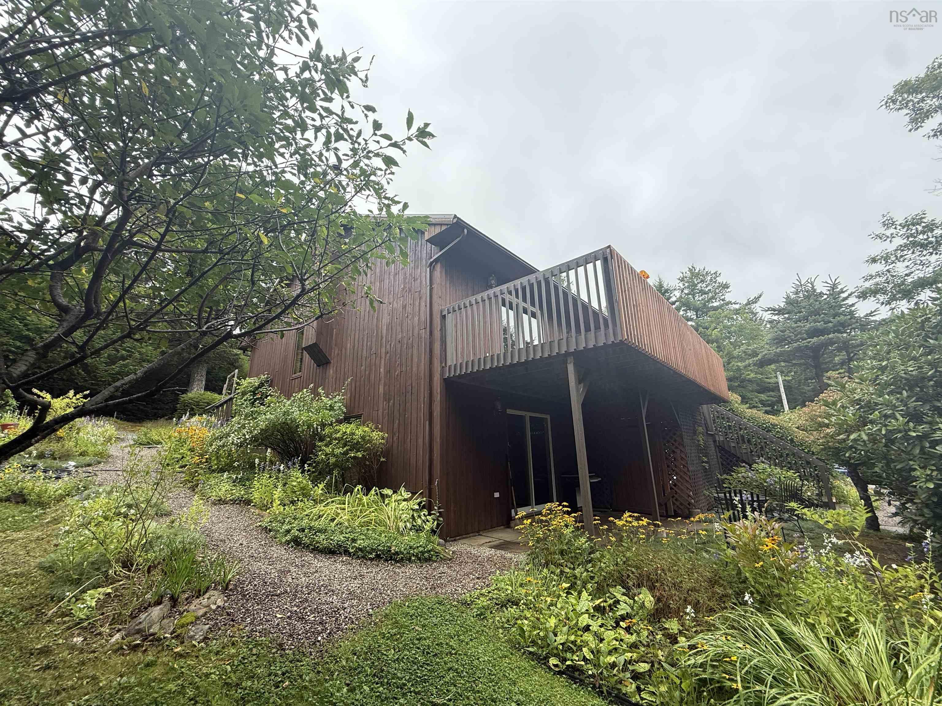 797 Cobequid Road, Lower Sackville, NS (MLS 202523174)