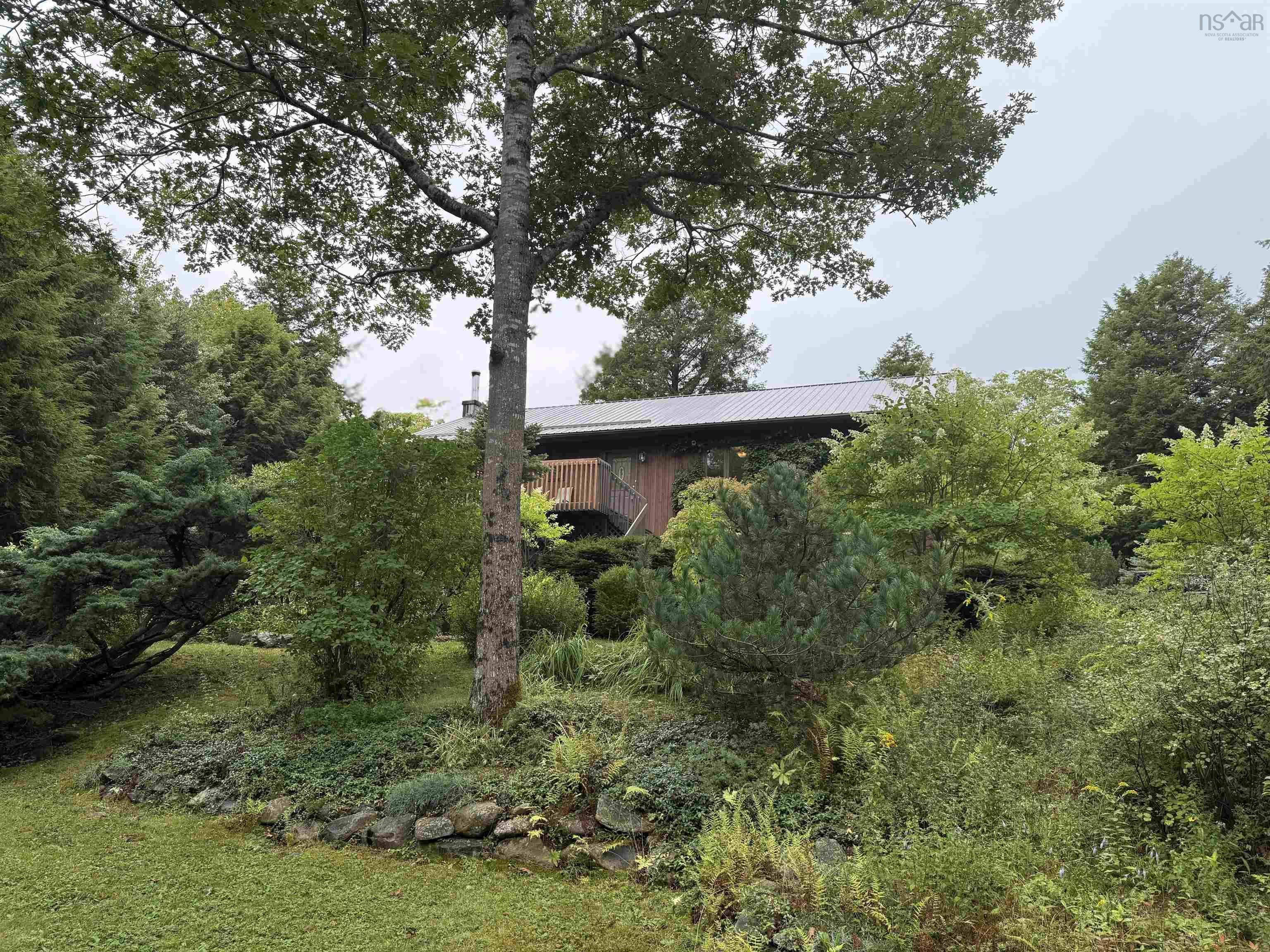 797 Cobequid Road, Lower Sackville, NS (MLS 202523174)