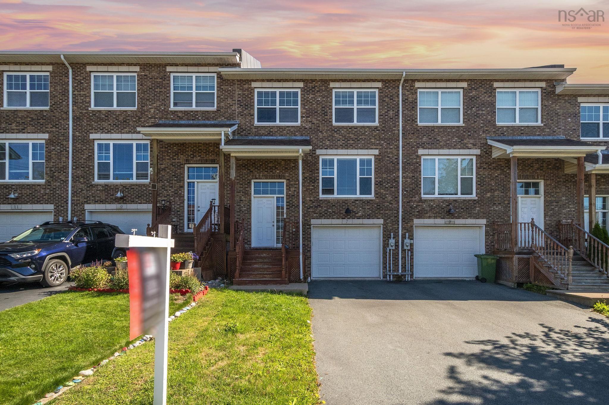 7 Collingwood Court, Dartmouth, NS (MLS® 202523176)