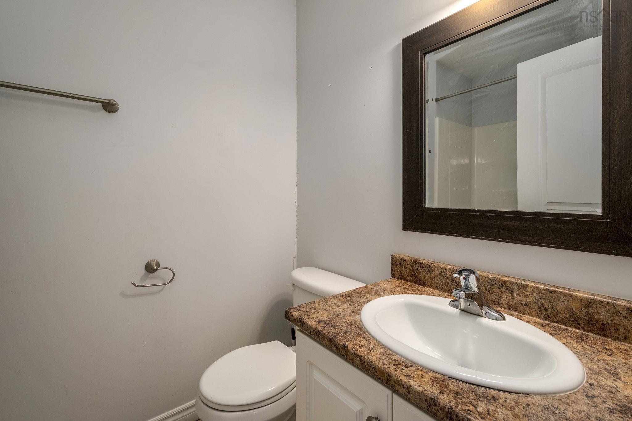 7 Collingwood Court, Dartmouth, NS (MLS 202523176)