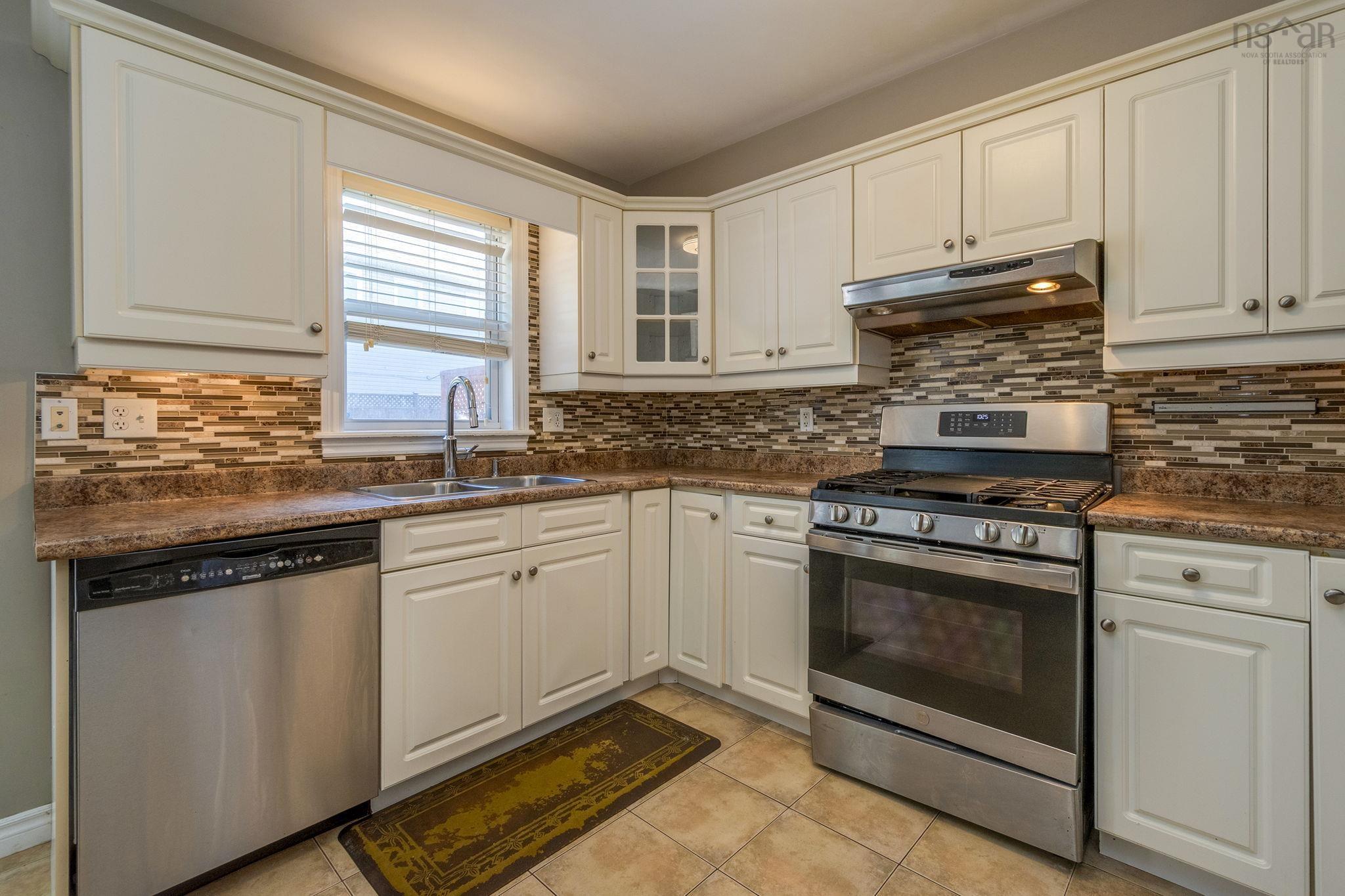 7 Collingwood Court, Dartmouth, NS (MLS 202523176)