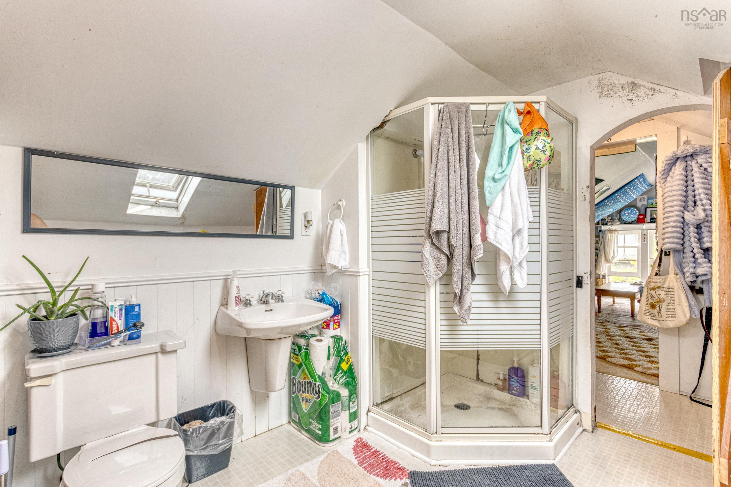 1577-1579 Vernon Street, Halifax, NS (MLS 202523213)