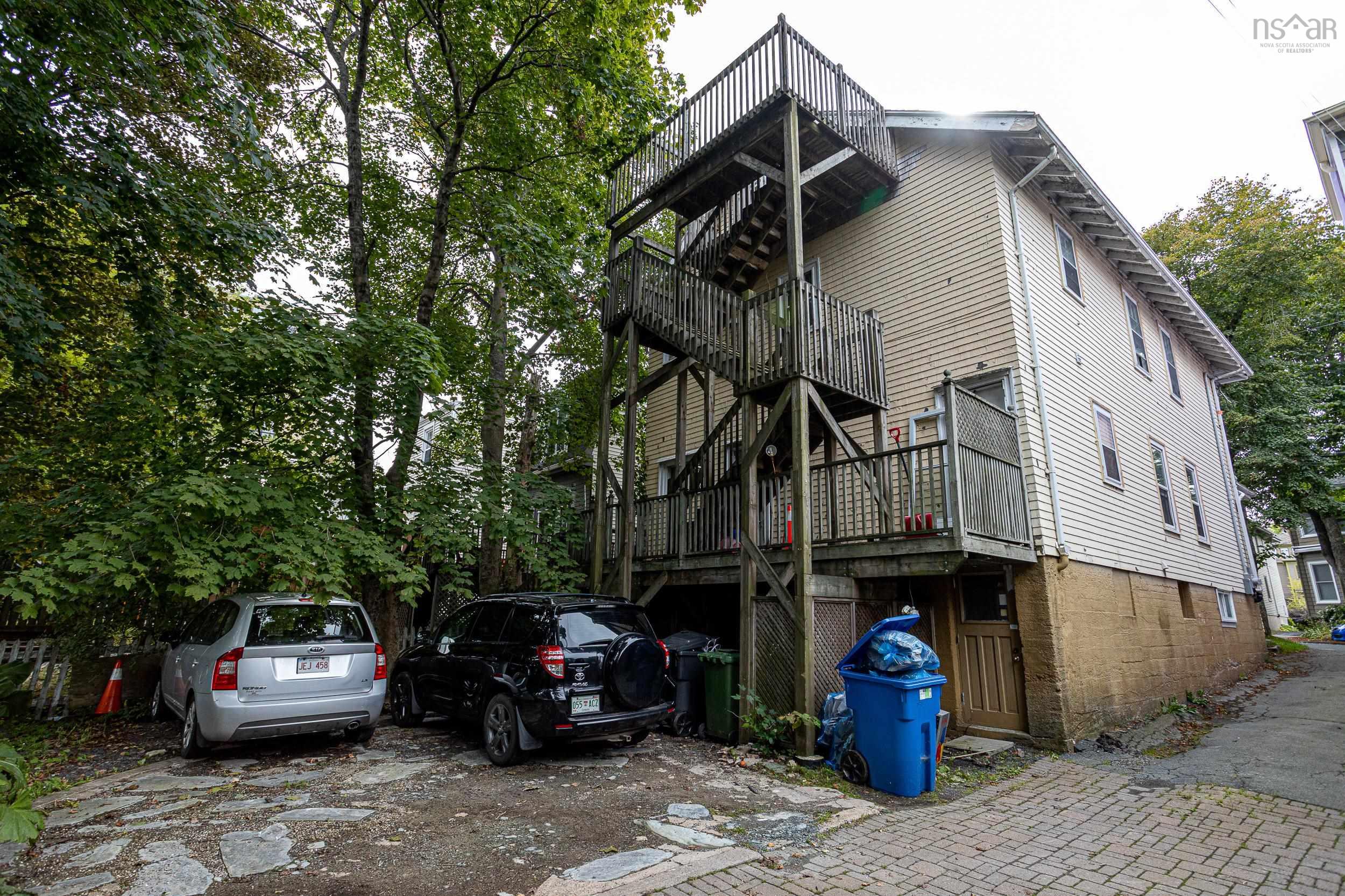 1577-1579 Vernon Street, Halifax, NS (MLS 202523213)