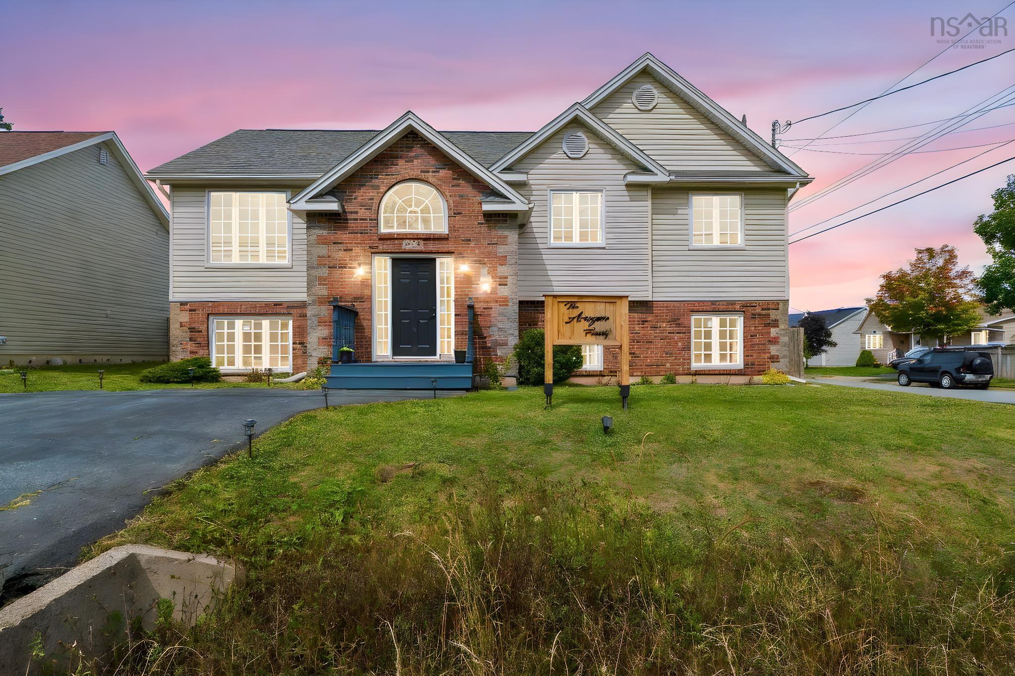 524 Cow Bay Road, Eastern Passage, NS (MLS® 202523233)