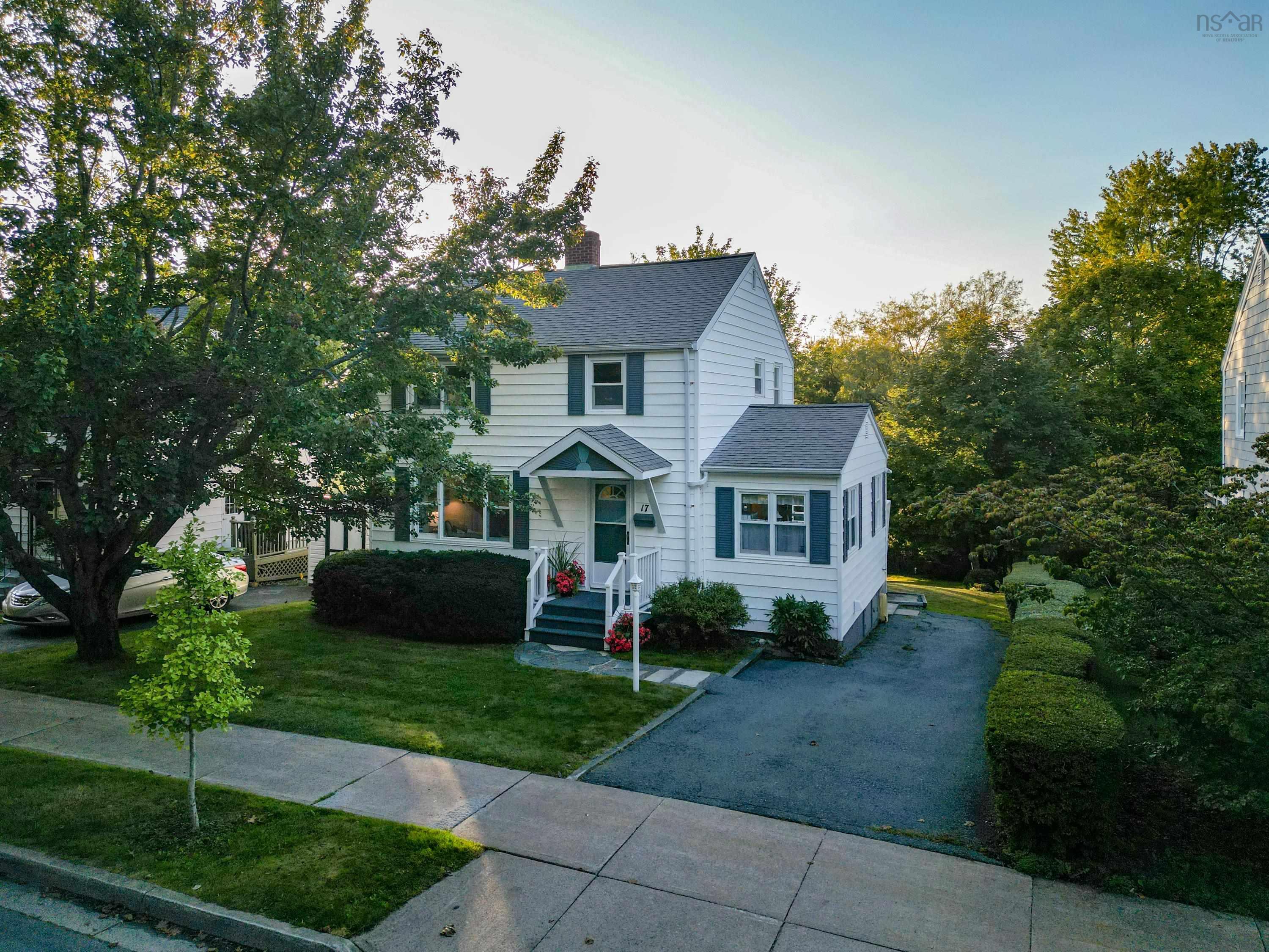 17 Canterbury Street, Dartmouth, NS (MLS® 202523299)
