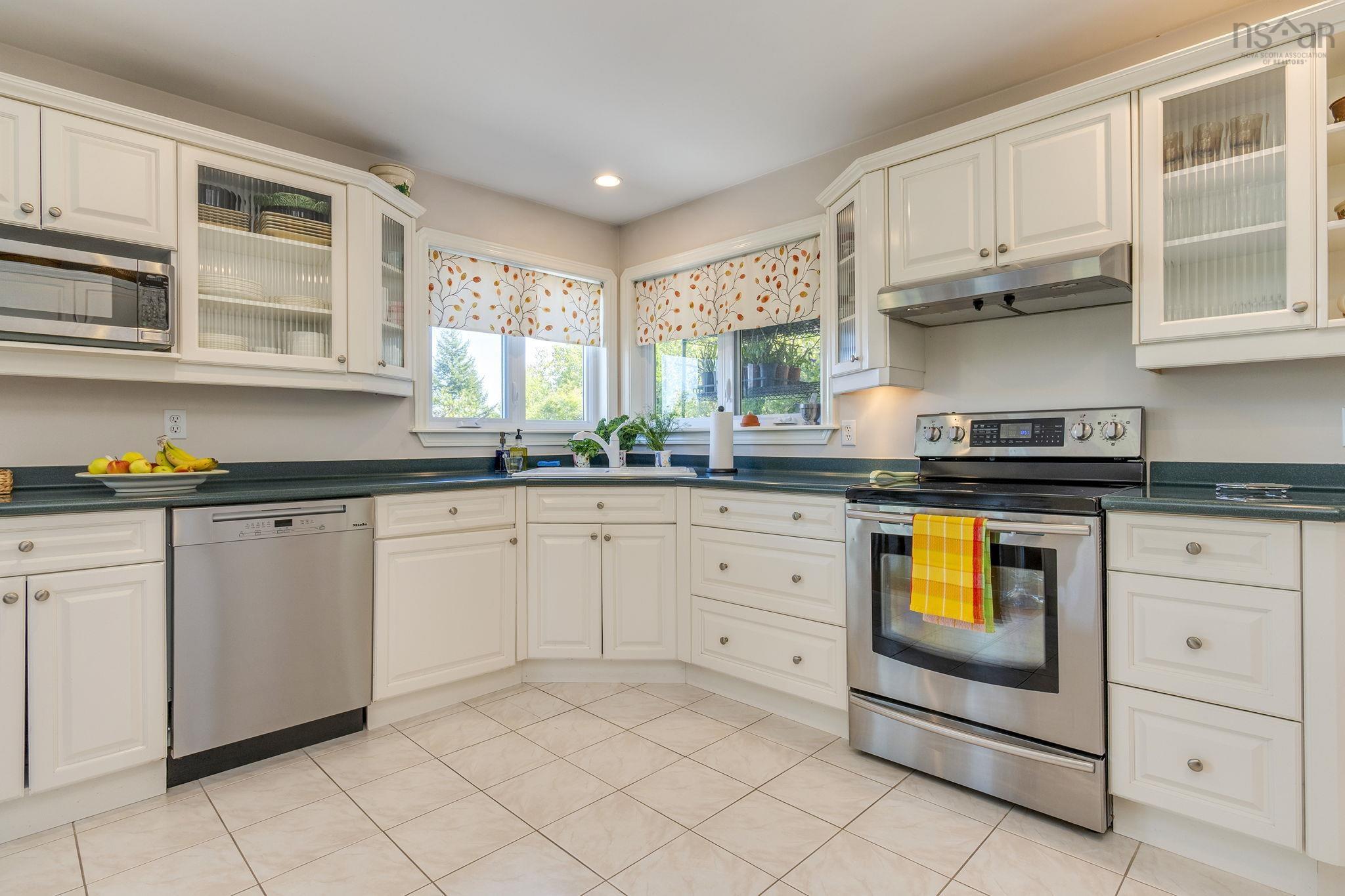 2550 Purcells Cove Road, Halifax, NS (MLS 202523338)