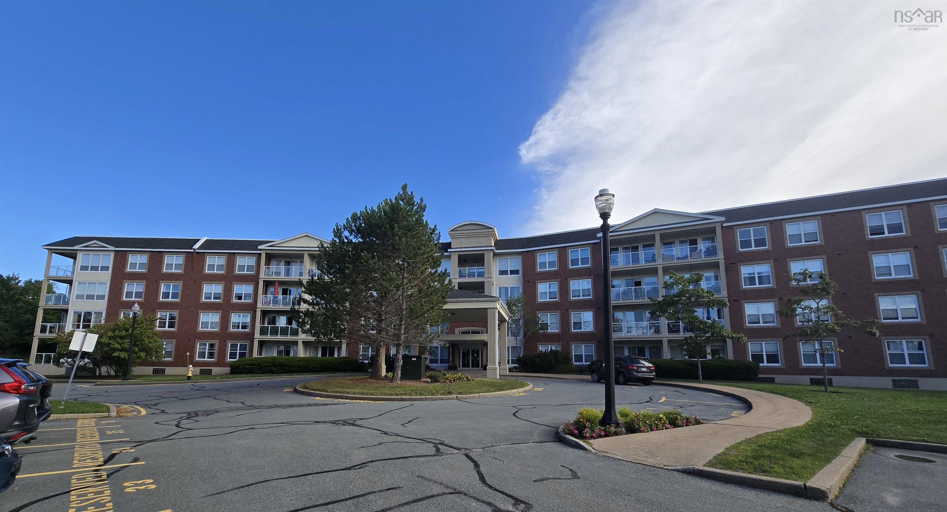 210 621 Portland Hills Drive, Dartmouth, NS (MLS® 202523356)