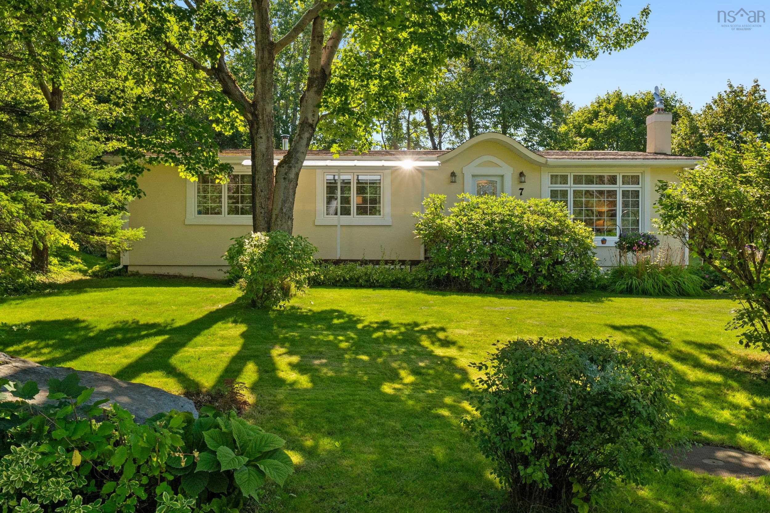 7 Jaybe Drive Drive, Dartmouth, NS (MLS® 202523428)