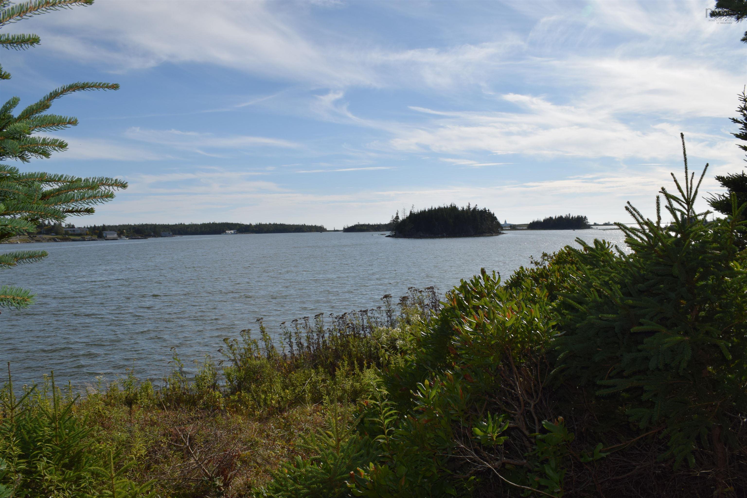 22-2 Ostrea Lake Road, Ostrea Lake, NS (MLS 202523438)