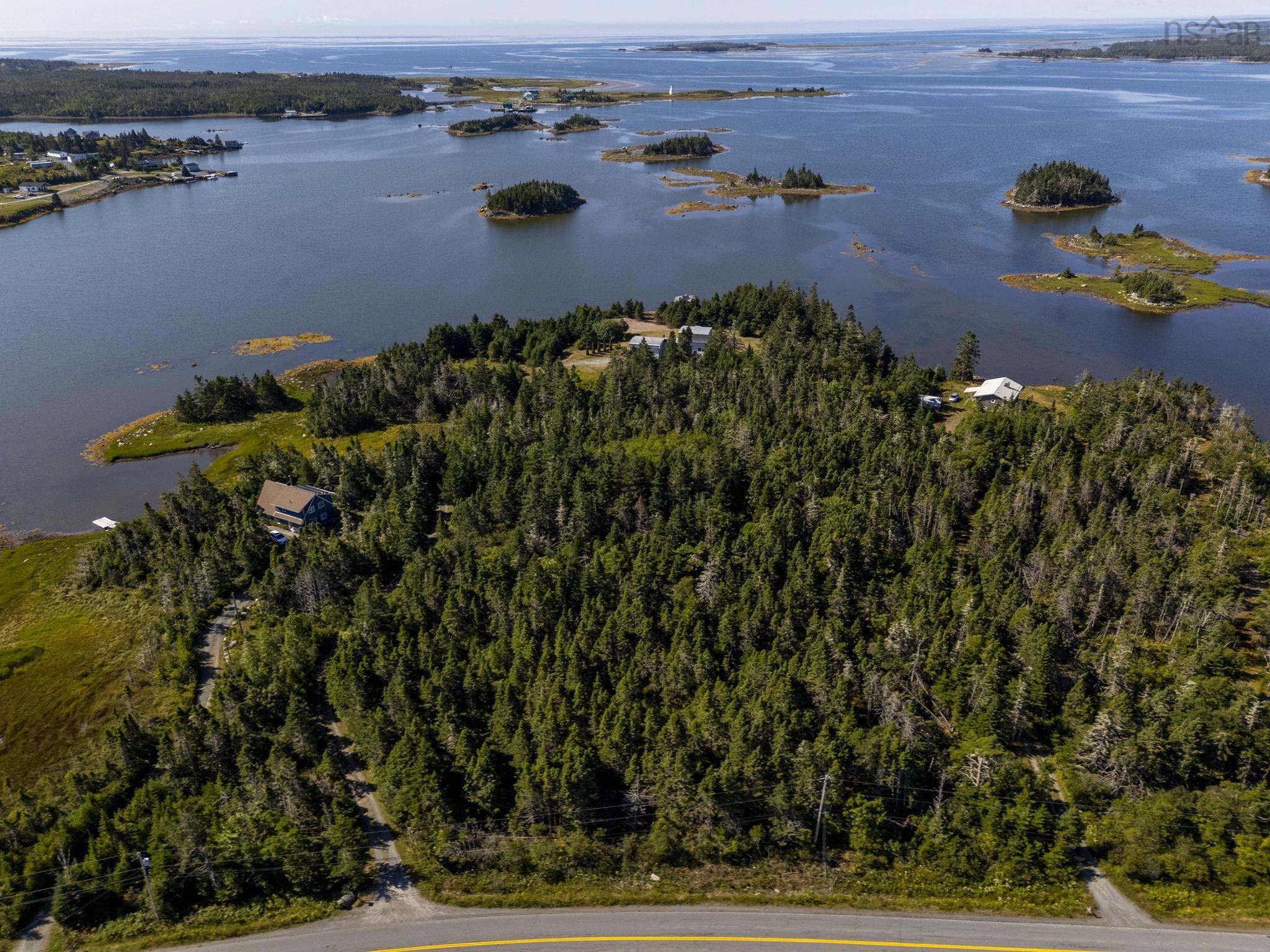 22-2 Ostrea Lake Road, Ostrea Lake, NS (MLS 202523438)