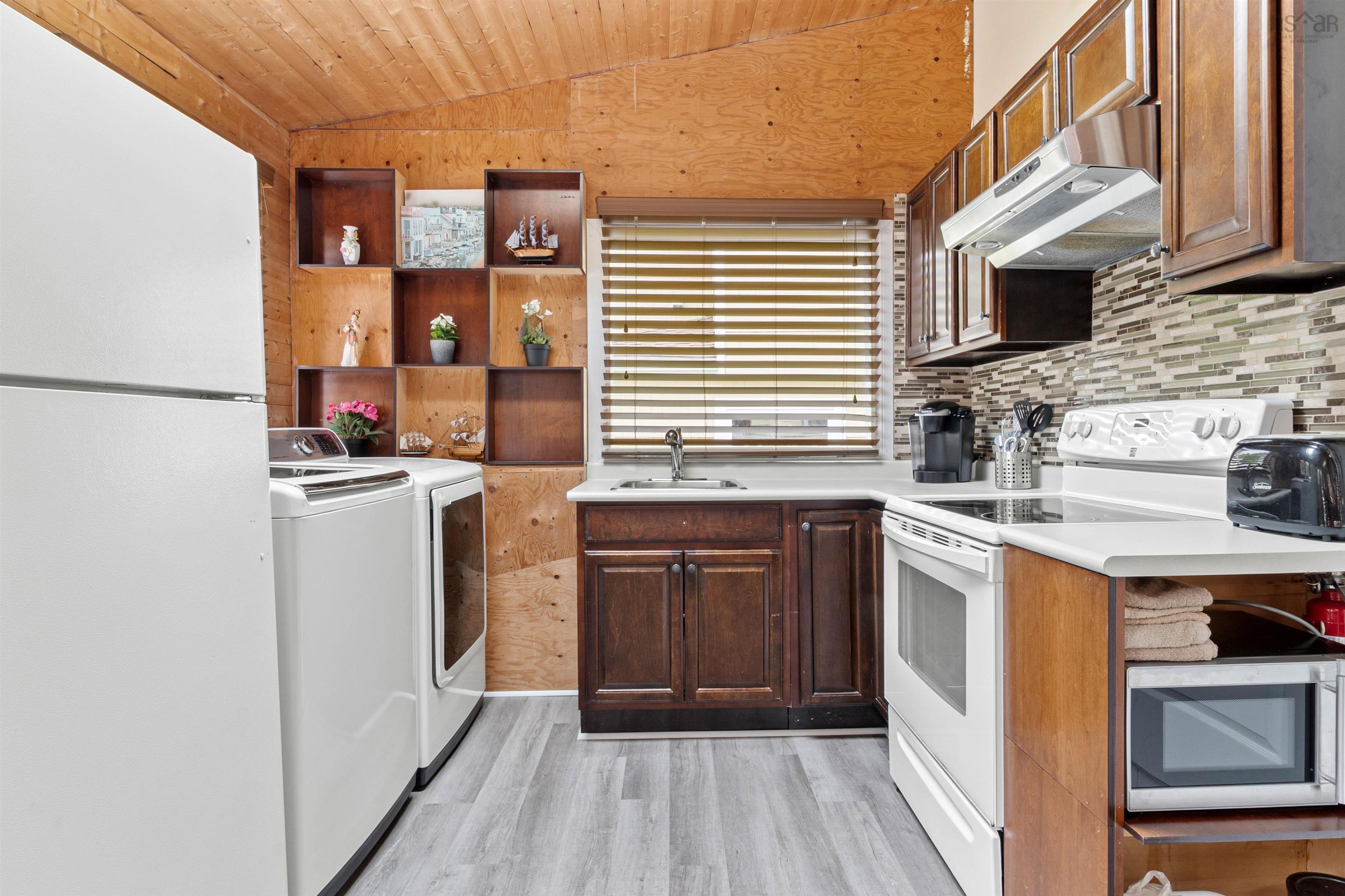 1596 St. Margaret's Bay Road, Lakeside, NS (MLS 202523447)