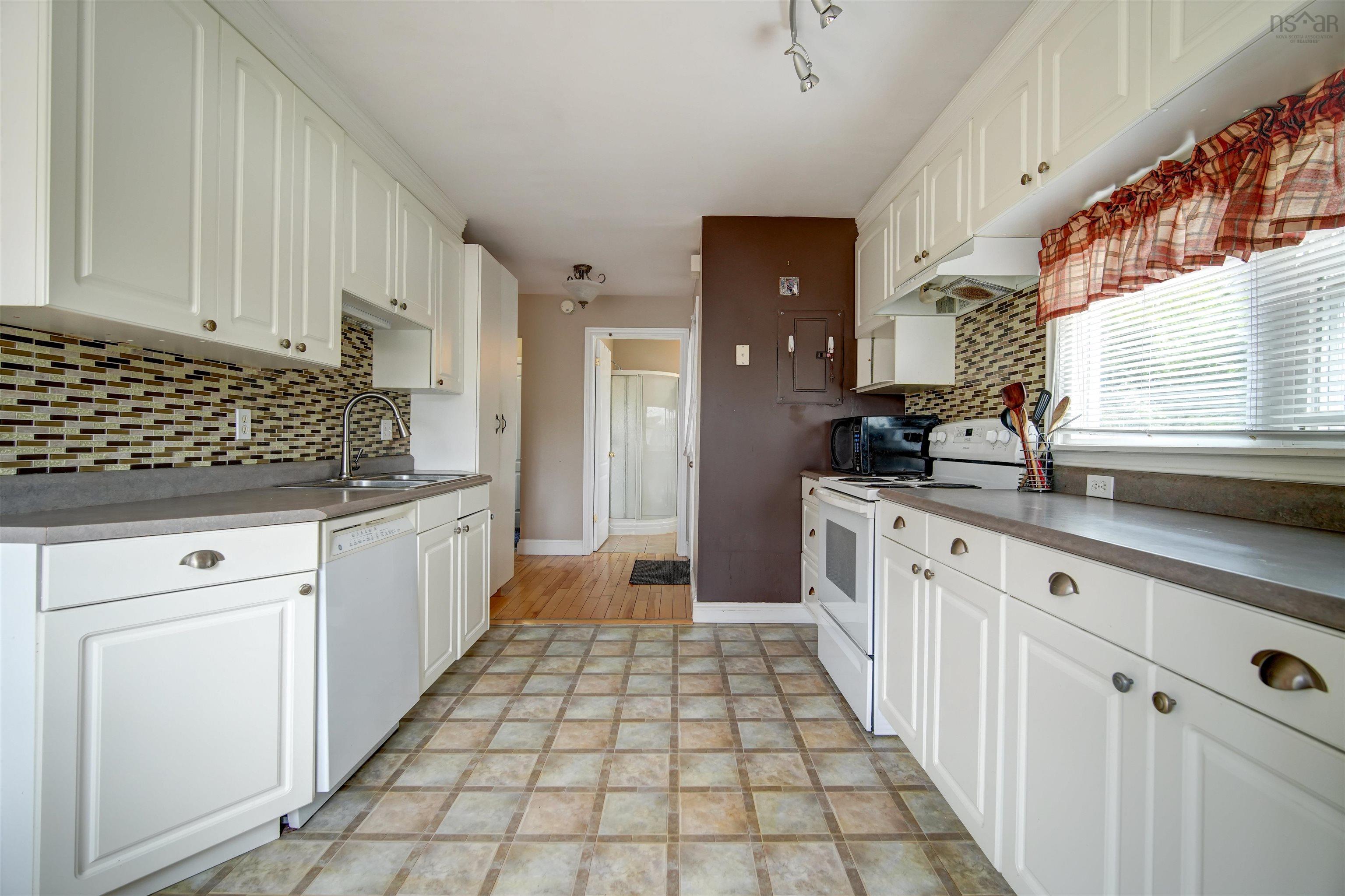 11 Inspector Court, Spryfield, NS (MLS 202523451)