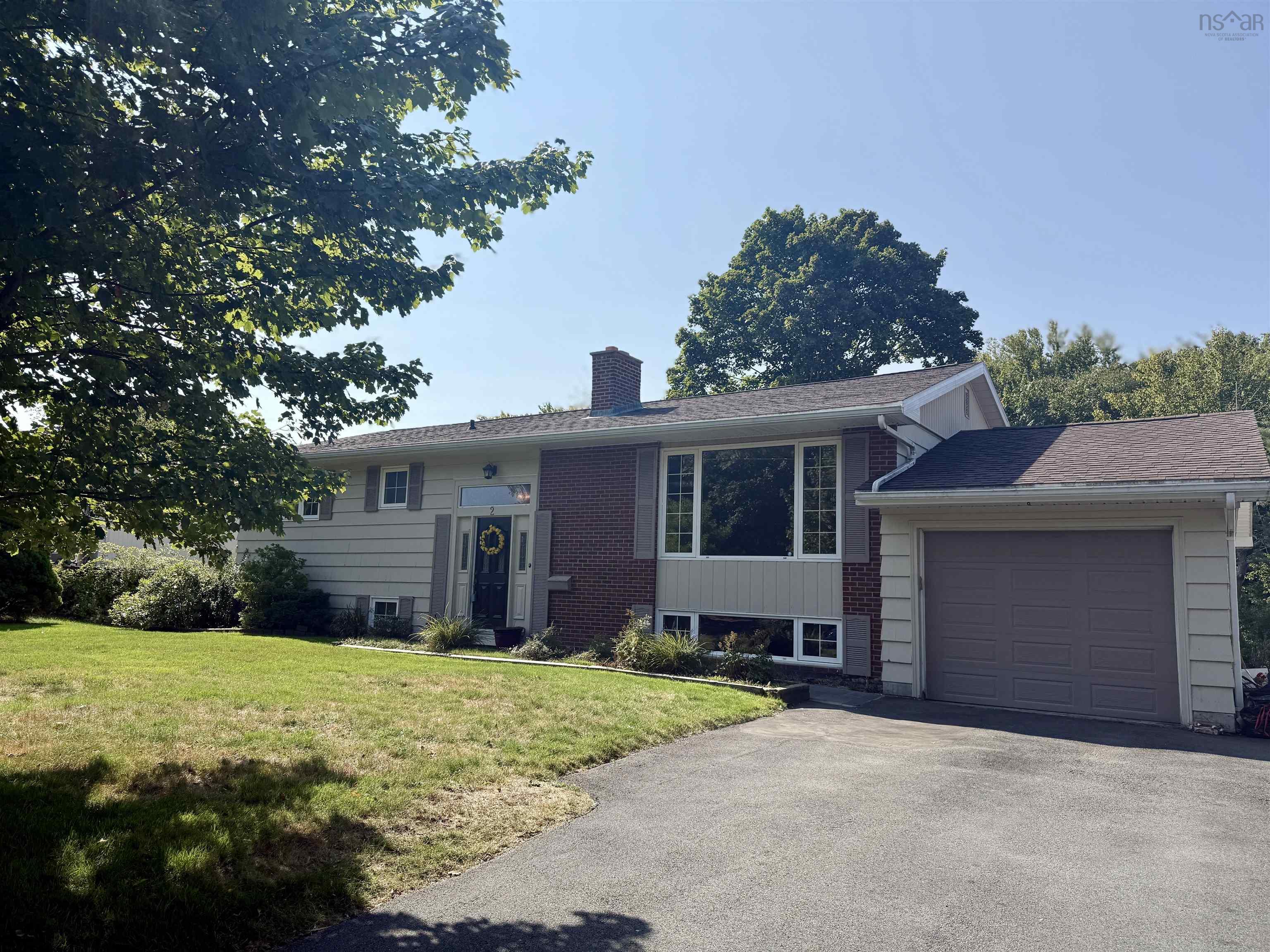 2 Laurentian Drive, Halifax, NS (MLS® 202523499)