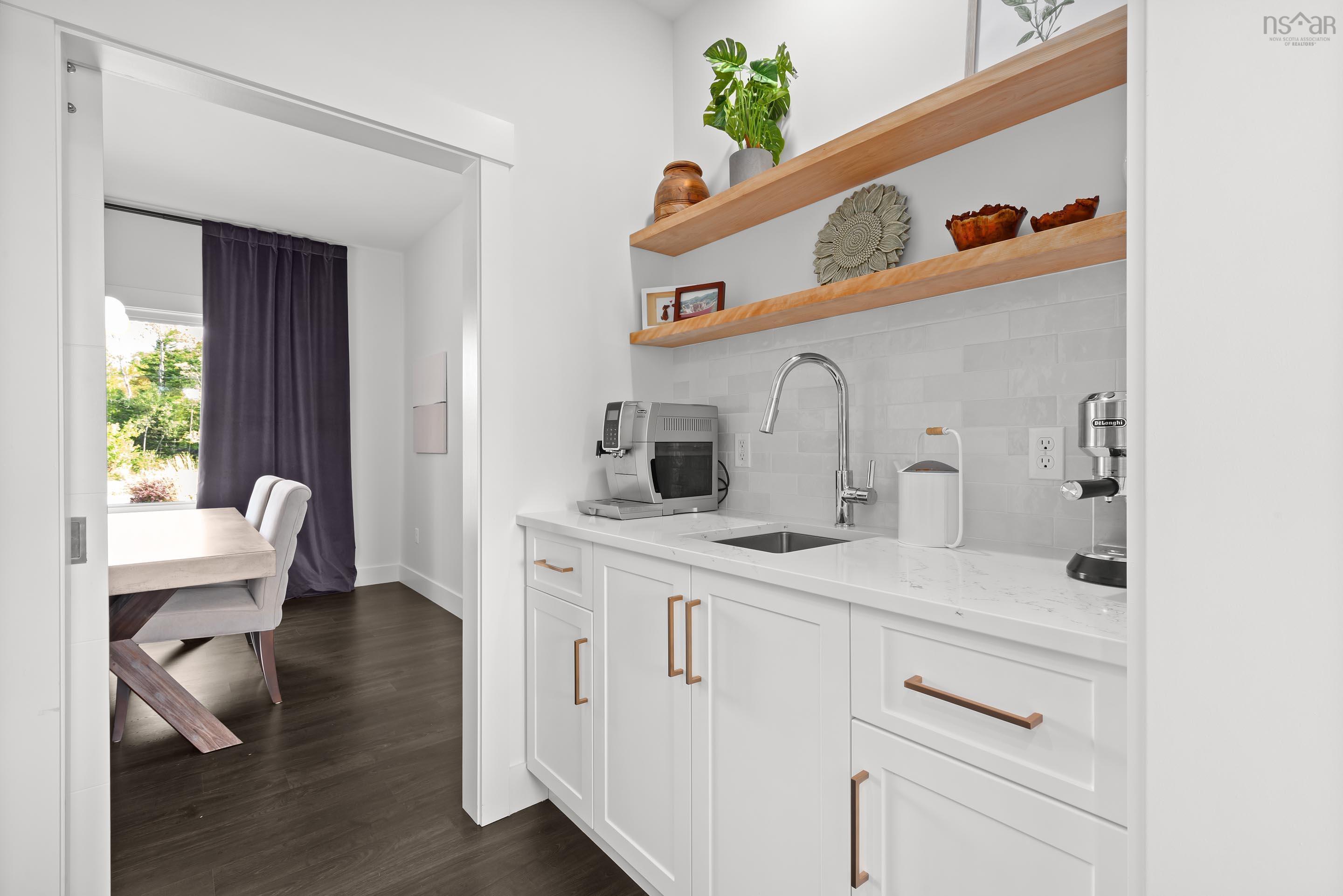 1424 Mccabe Lake Drive, Middle Sackville, NS (MLS 202523507)