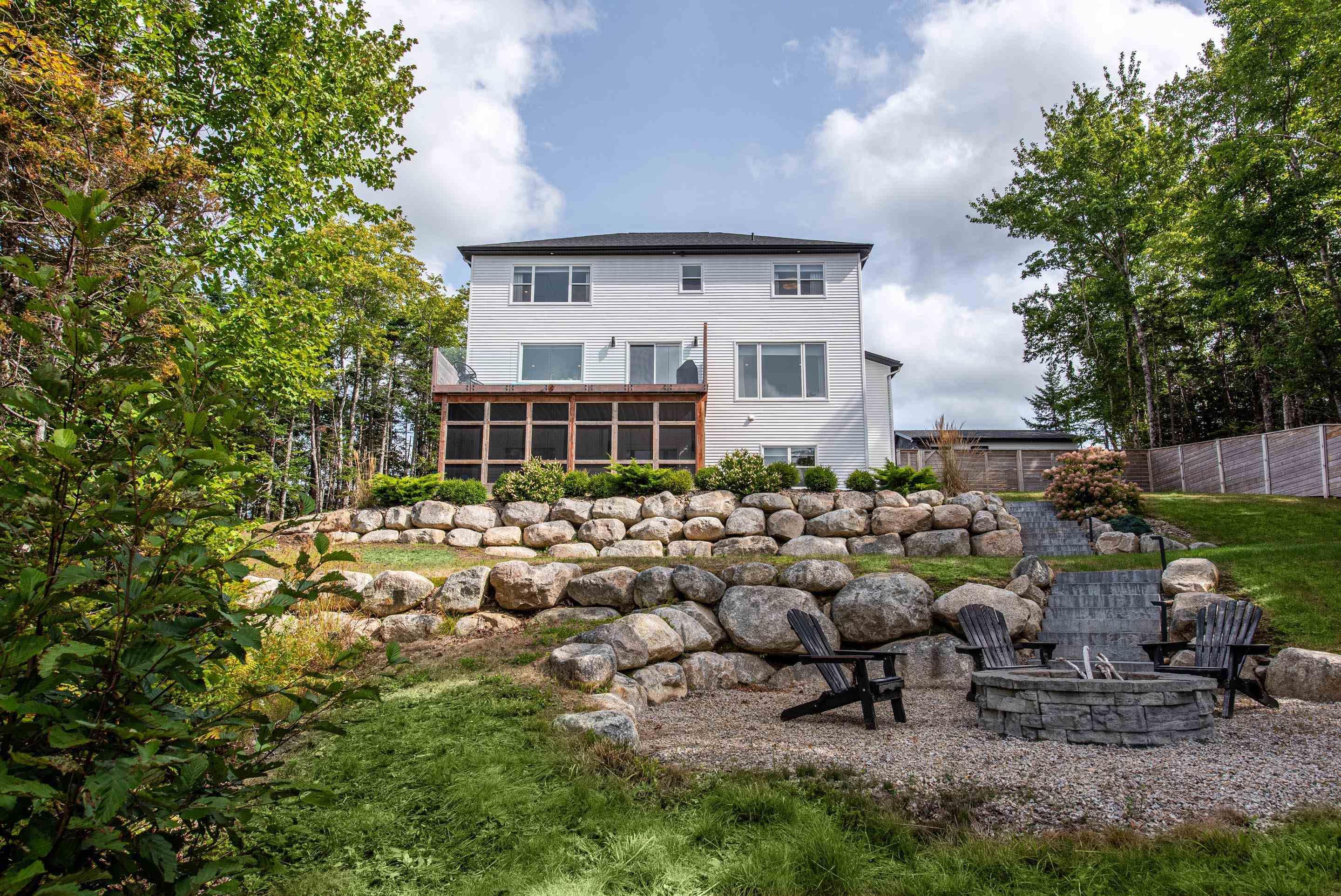 1424 Mccabe Lake Drive, Middle Sackville, NS (MLS 202523507)