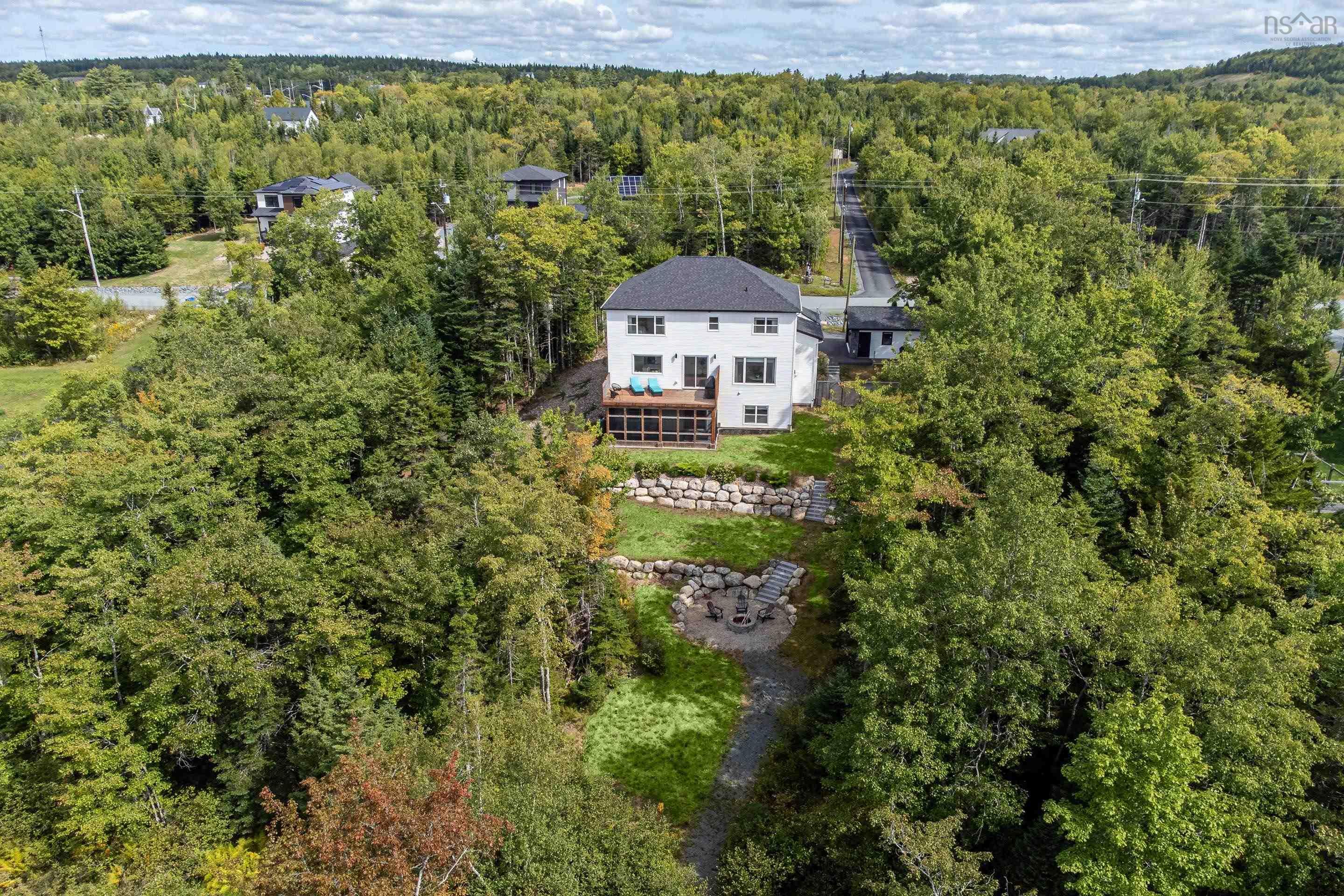 1424 Mccabe Lake Drive, Middle Sackville, NS (MLS 202523507)