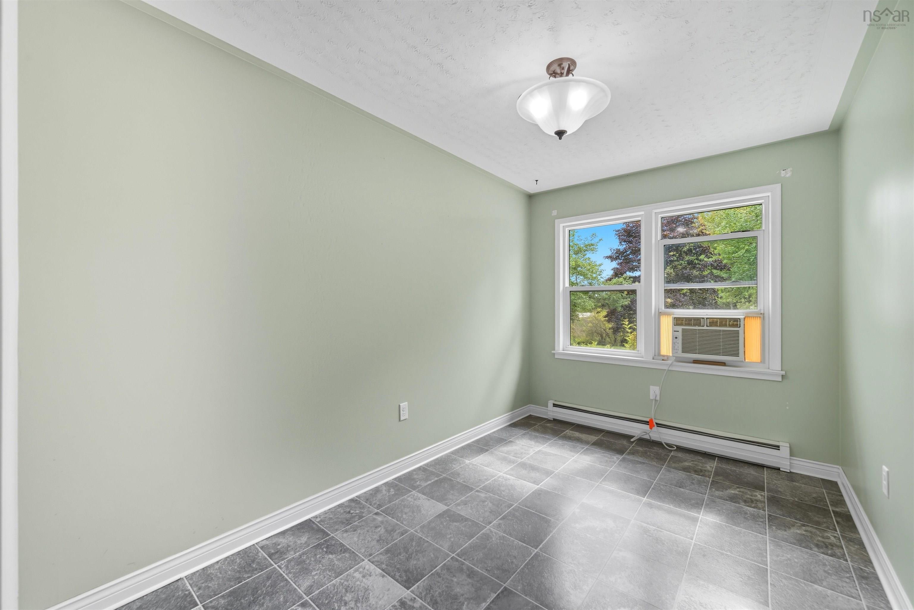 17 Kinsac Road, Beaver Bank, NS (MLS 202523529)