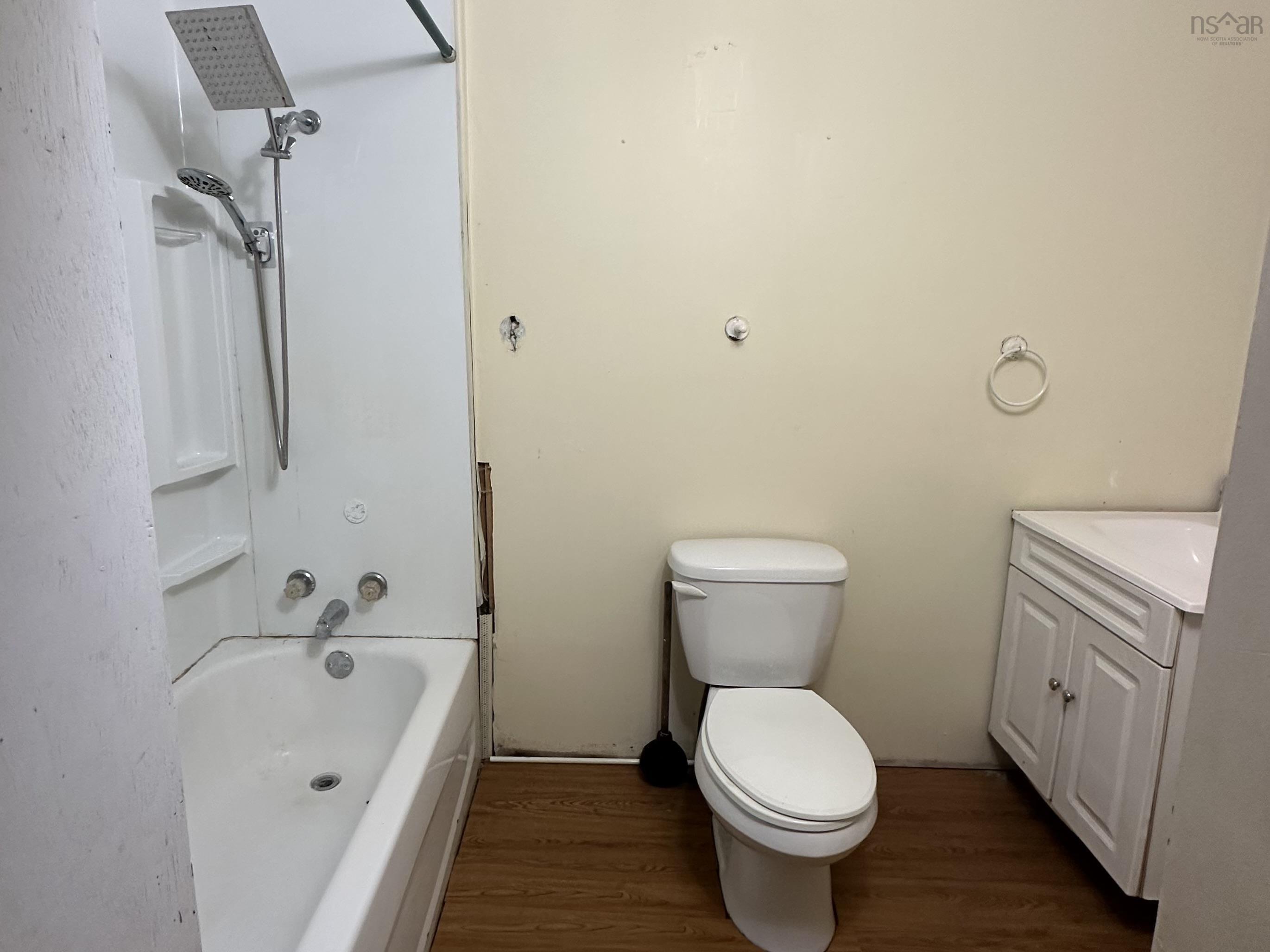 688 Cow Bay Road, Eastern Passage, NS (MLS 202523643)