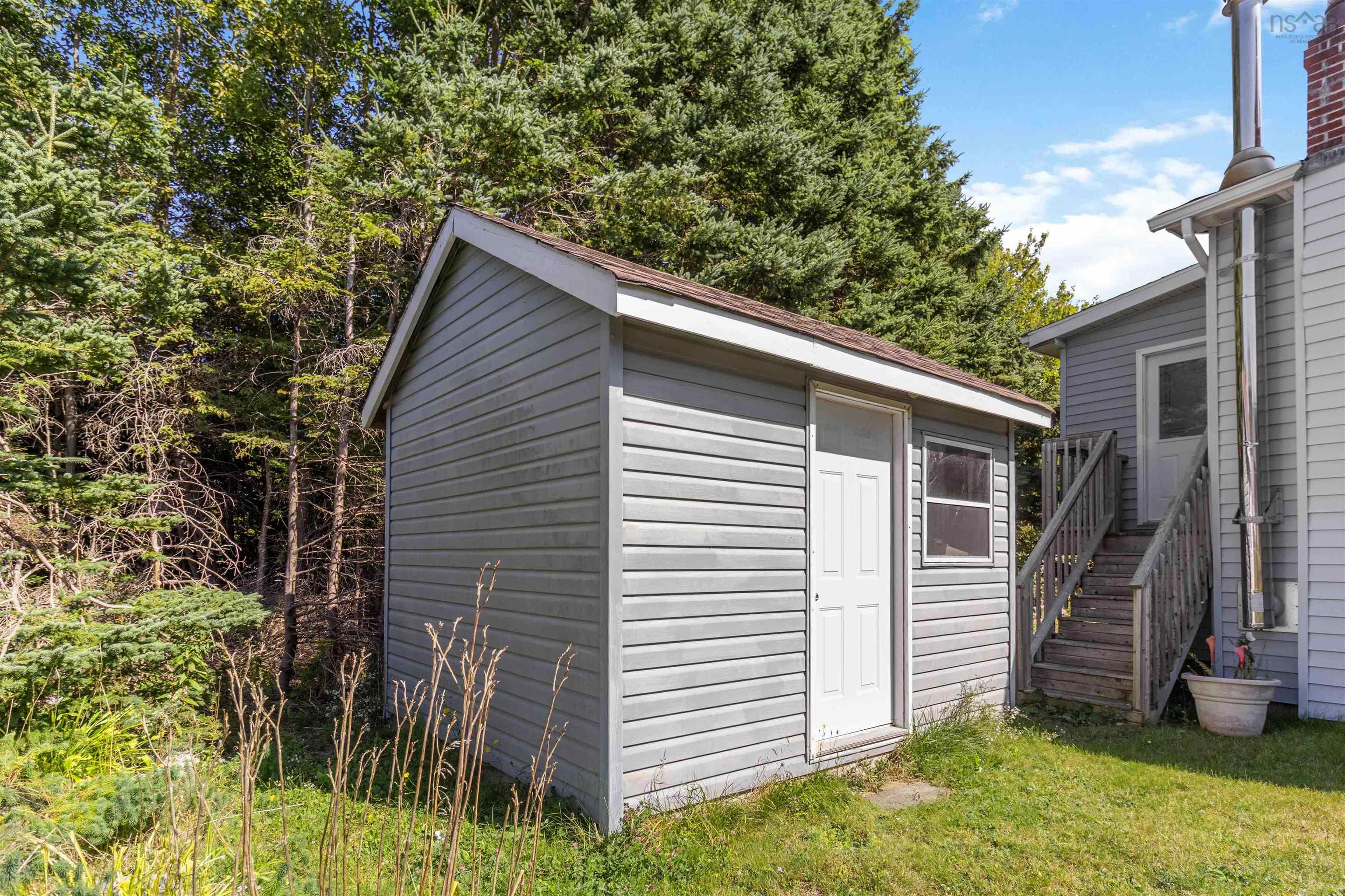 688 Cow Bay Road, Eastern Passage, NS (MLS 202523643)