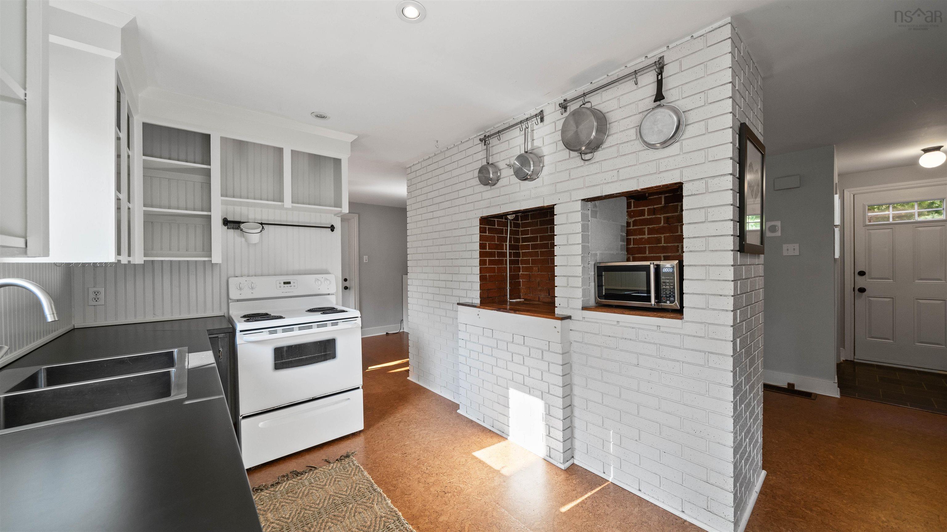 233 High Street, Bedford, NS (MLS 202523677)