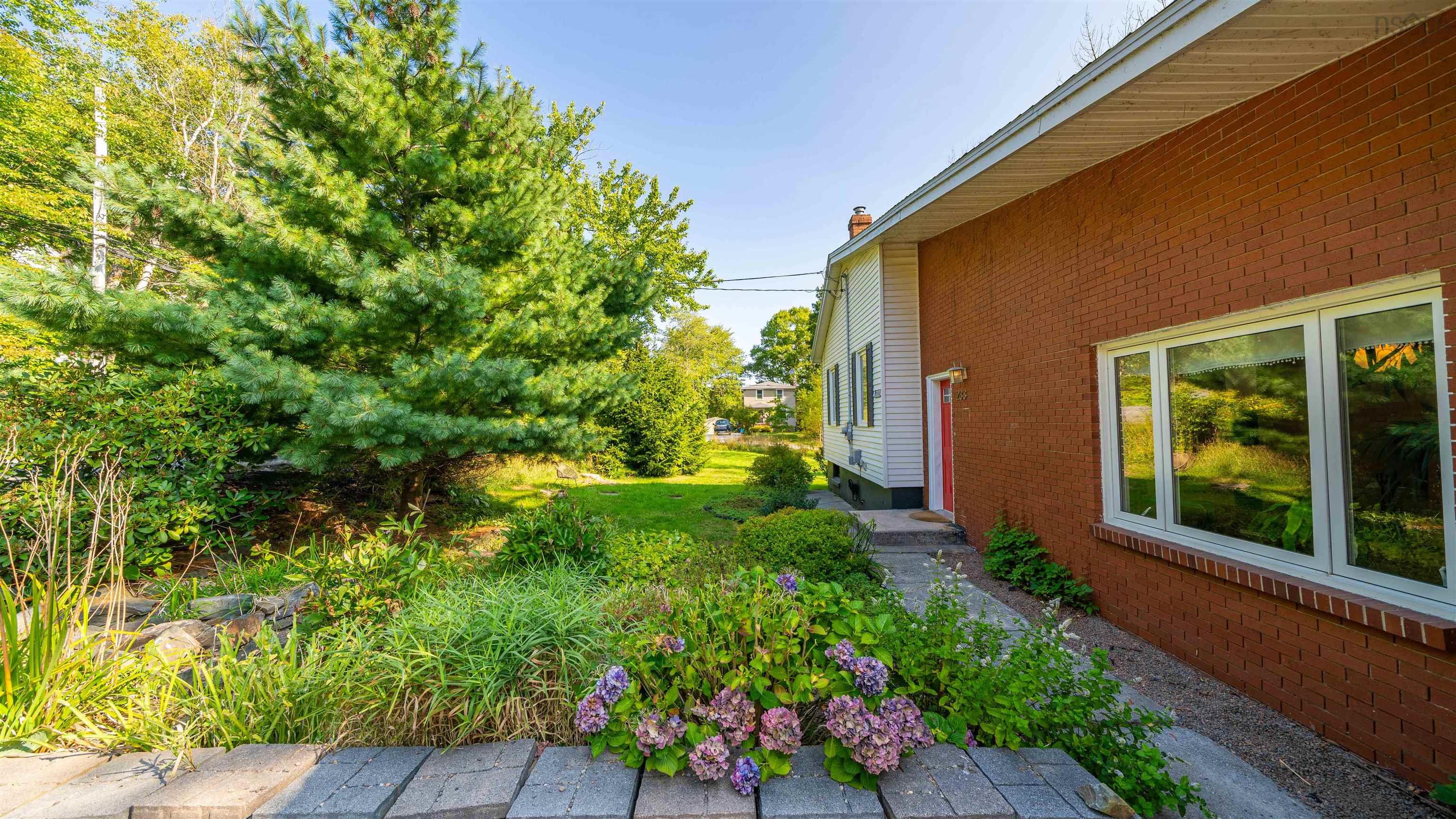 233 High Street, Bedford, NS (MLS 202523677)