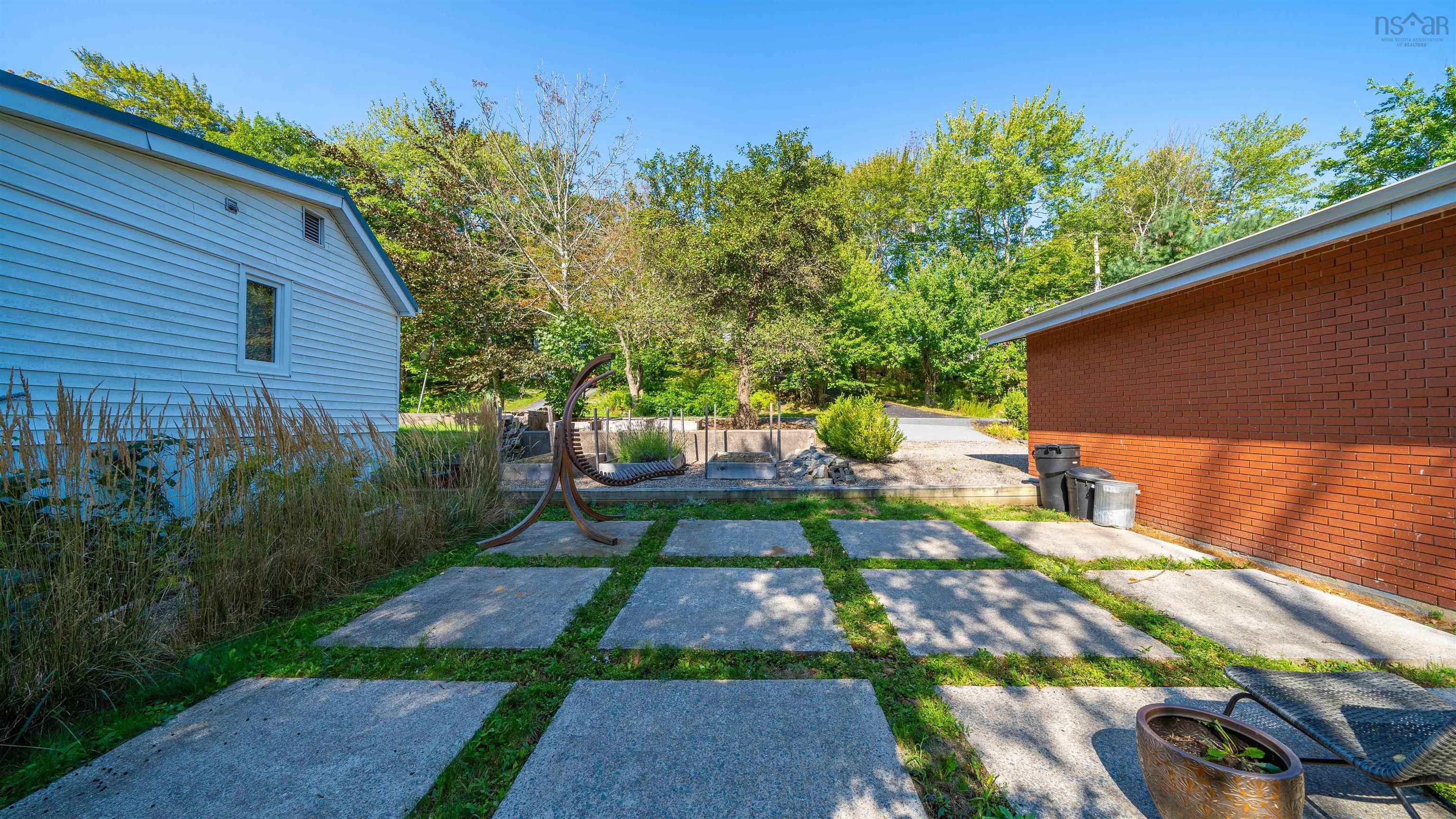 233 High Street, Bedford, NS (MLS 202523677)