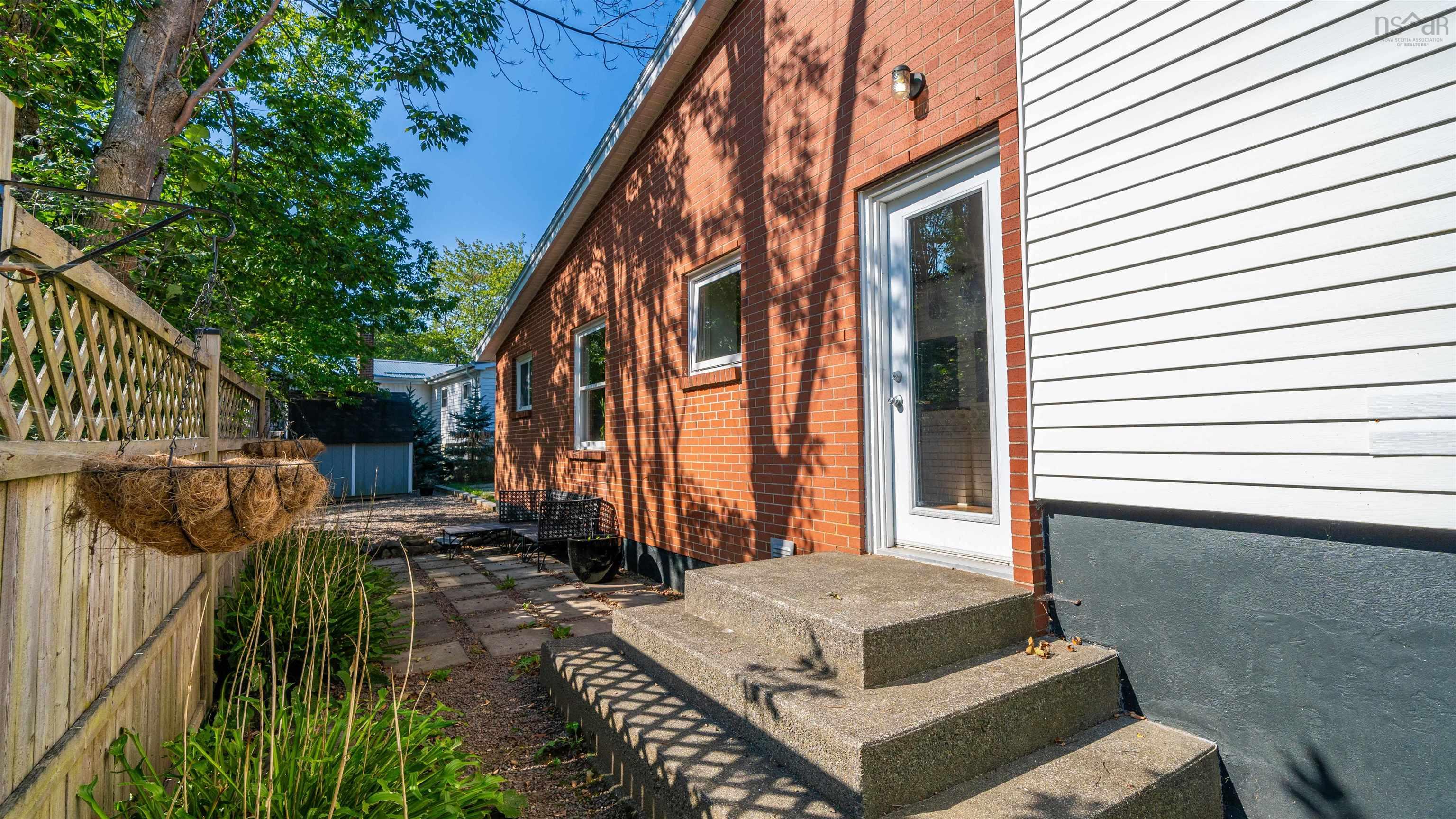 233 High Street, Bedford, NS (MLS 202523677)