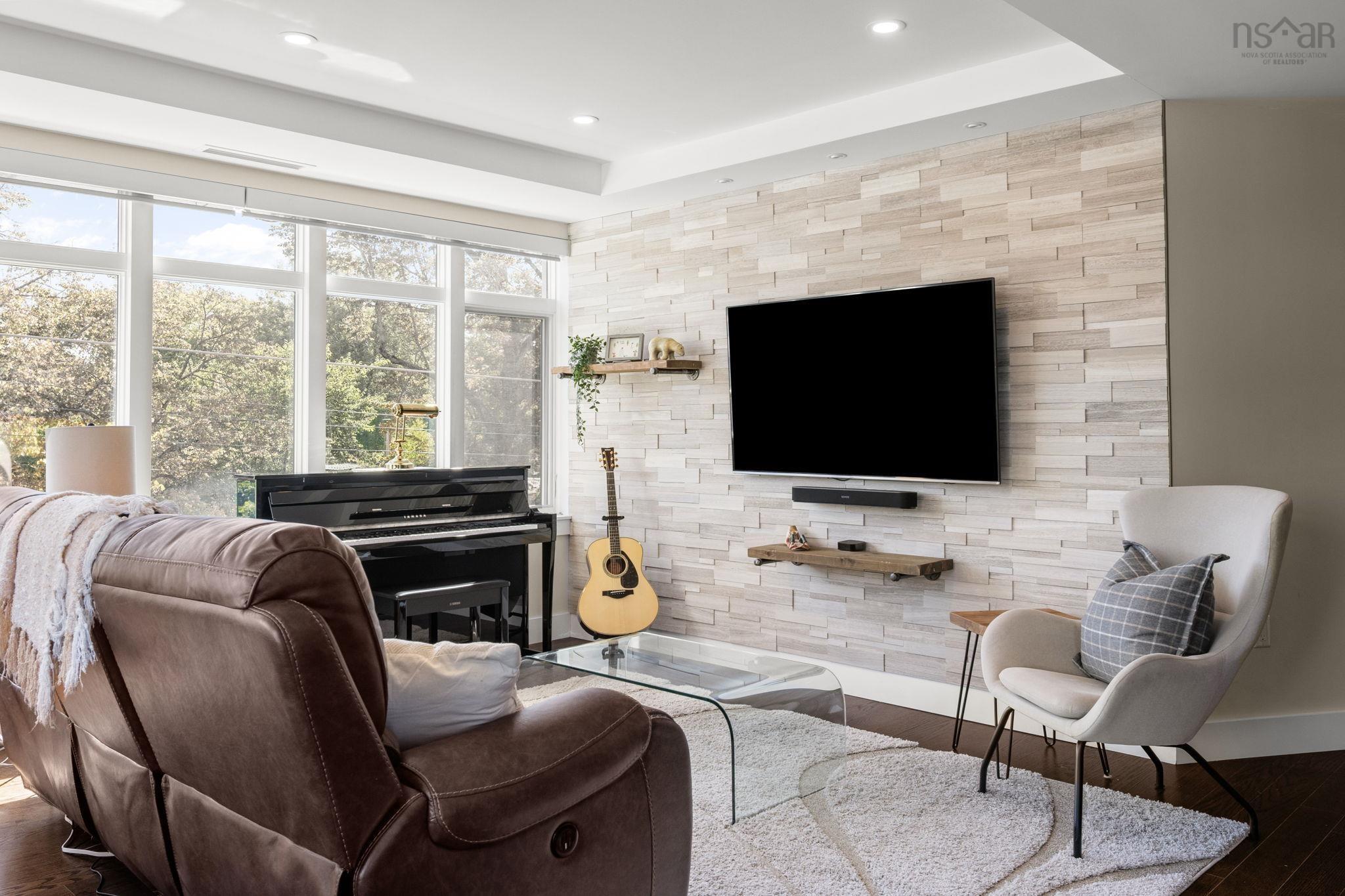 307 1990 Vernon Street, Halifax, NS (MLS 202523711)