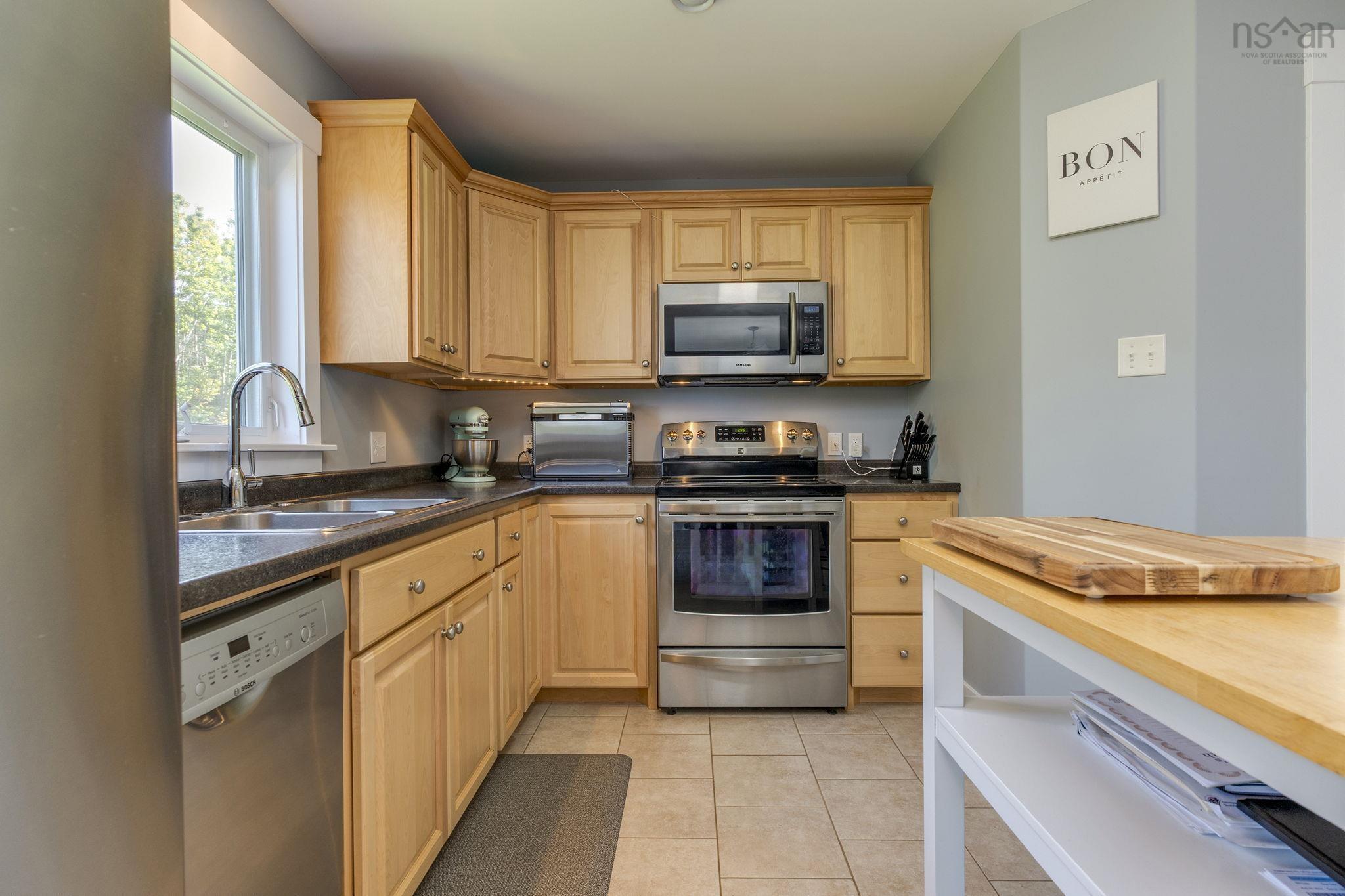 1095 Beaver Bank Road, Beaver Bank, NS (MLS 202523717)