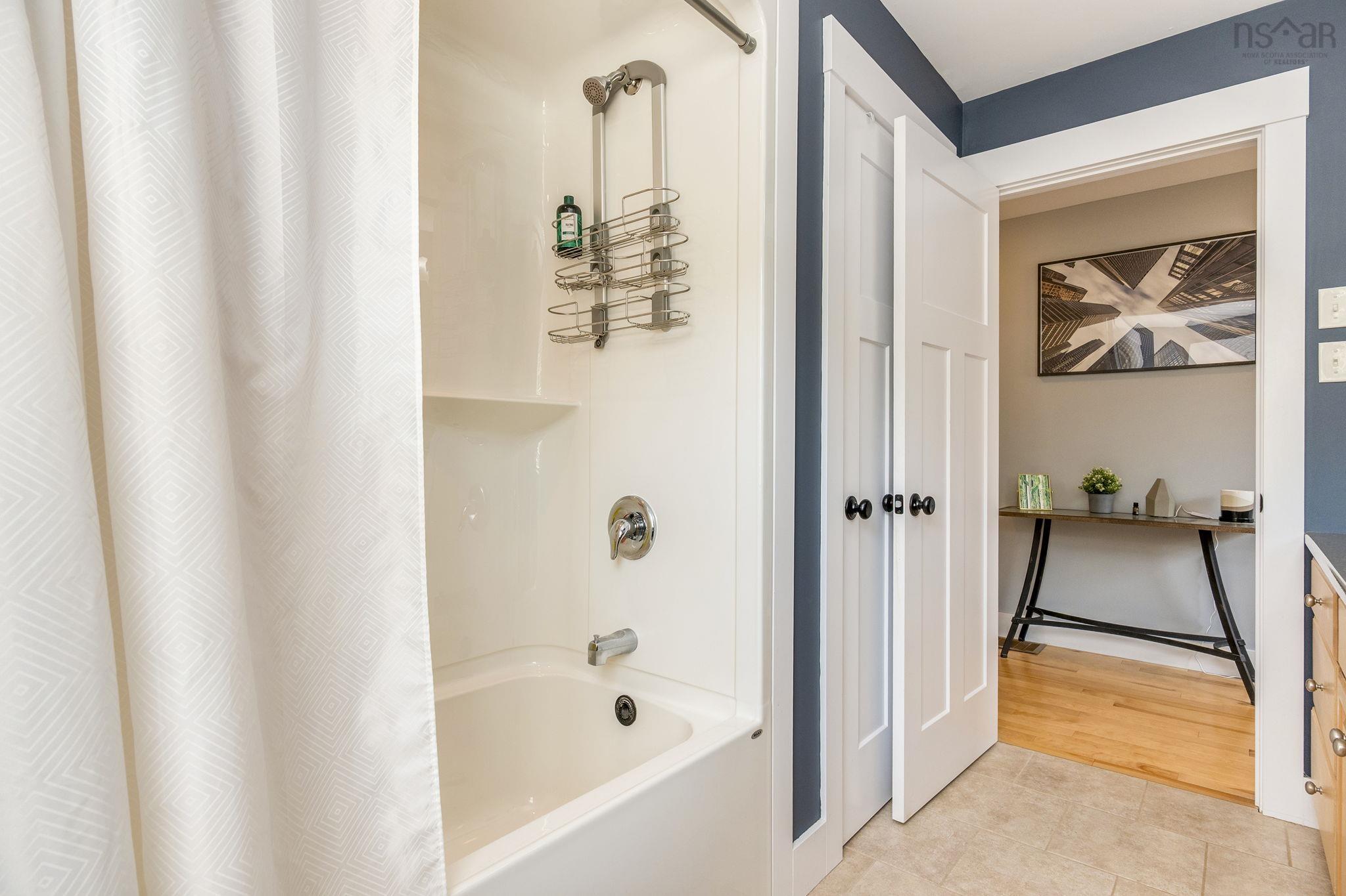 1095 Beaver Bank Road, Beaver Bank, NS (MLS 202523717)