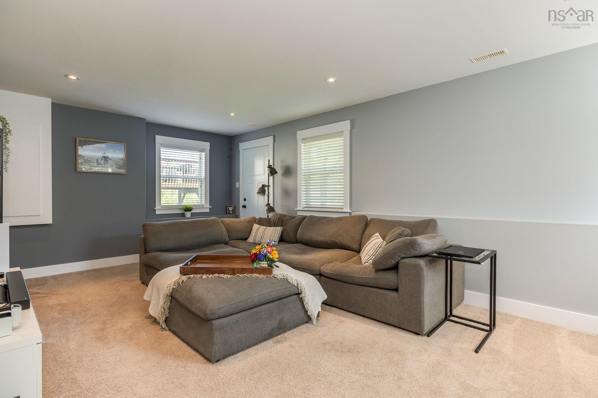 1095 Beaver Bank Road, Beaver Bank, NS (MLS 202523717)