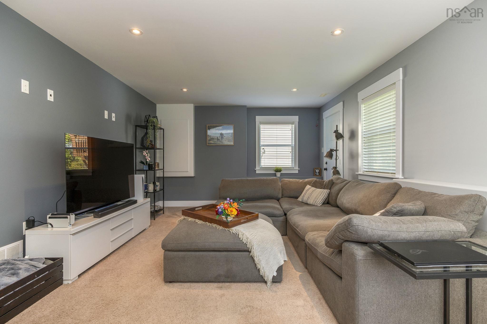 1095 Beaver Bank Road, Beaver Bank, NS (MLS 202523717)