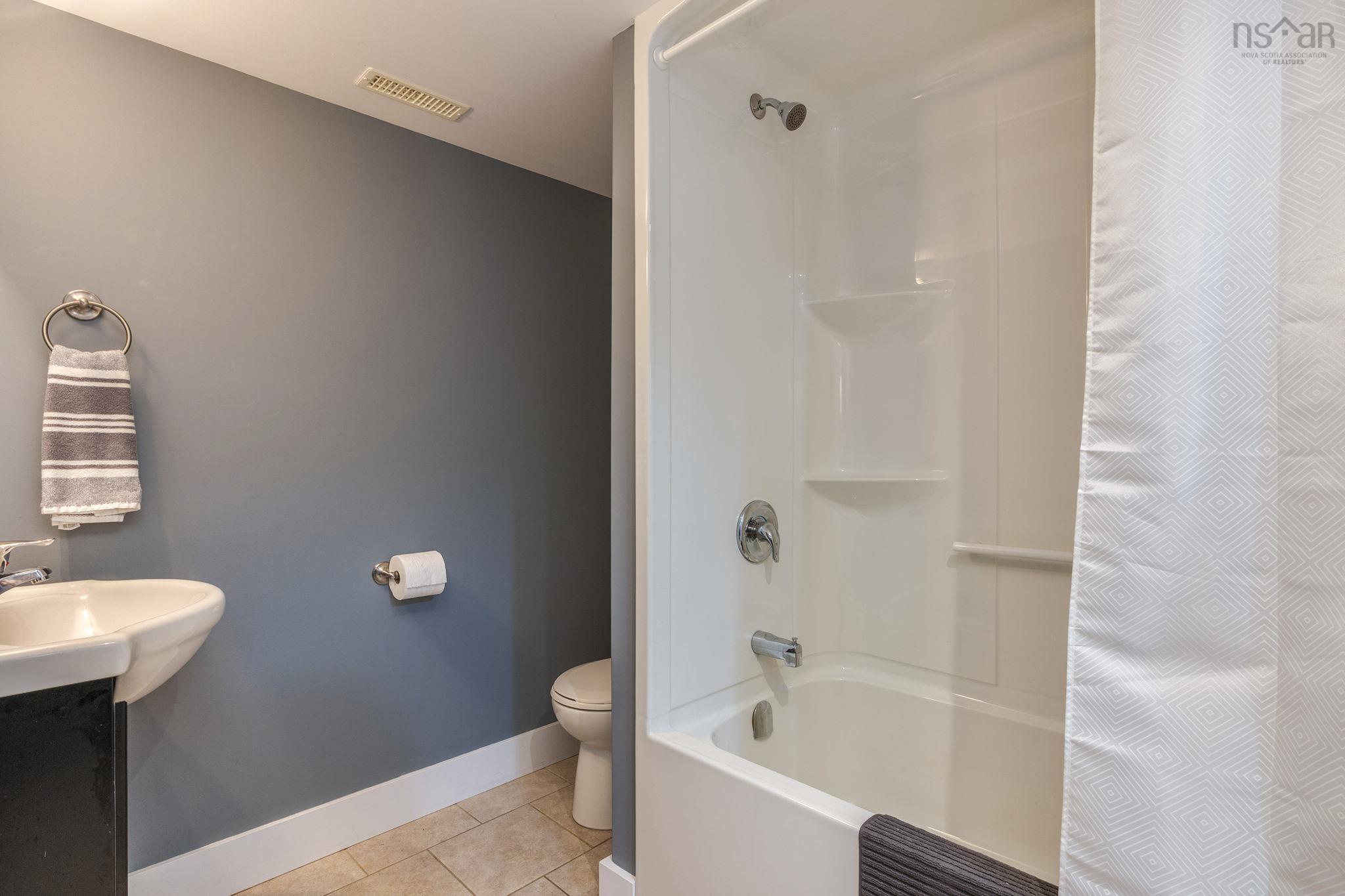 1095 Beaver Bank Road, Beaver Bank, NS (MLS 202523717)