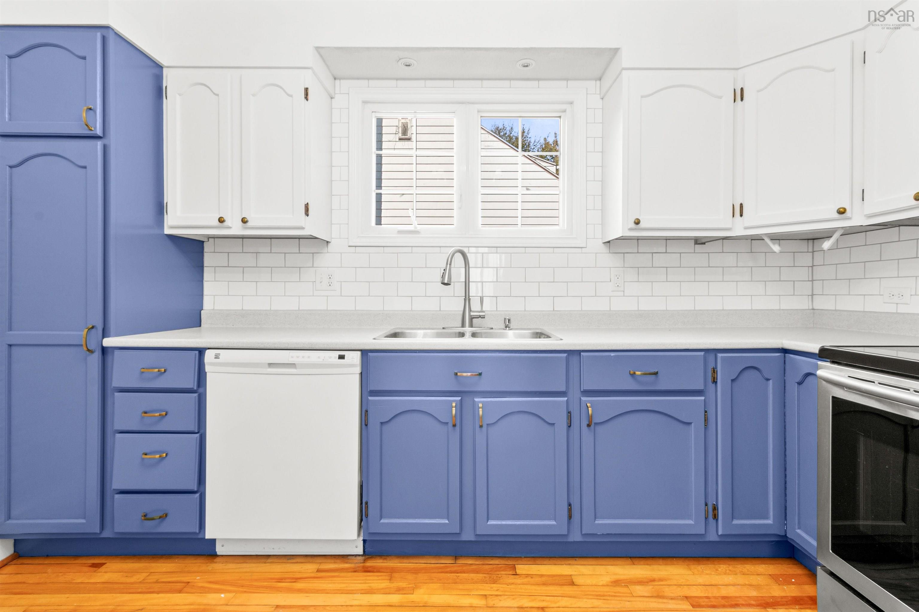 137 Pleasant Street, Dartmouth, NS (MLS 202523719)